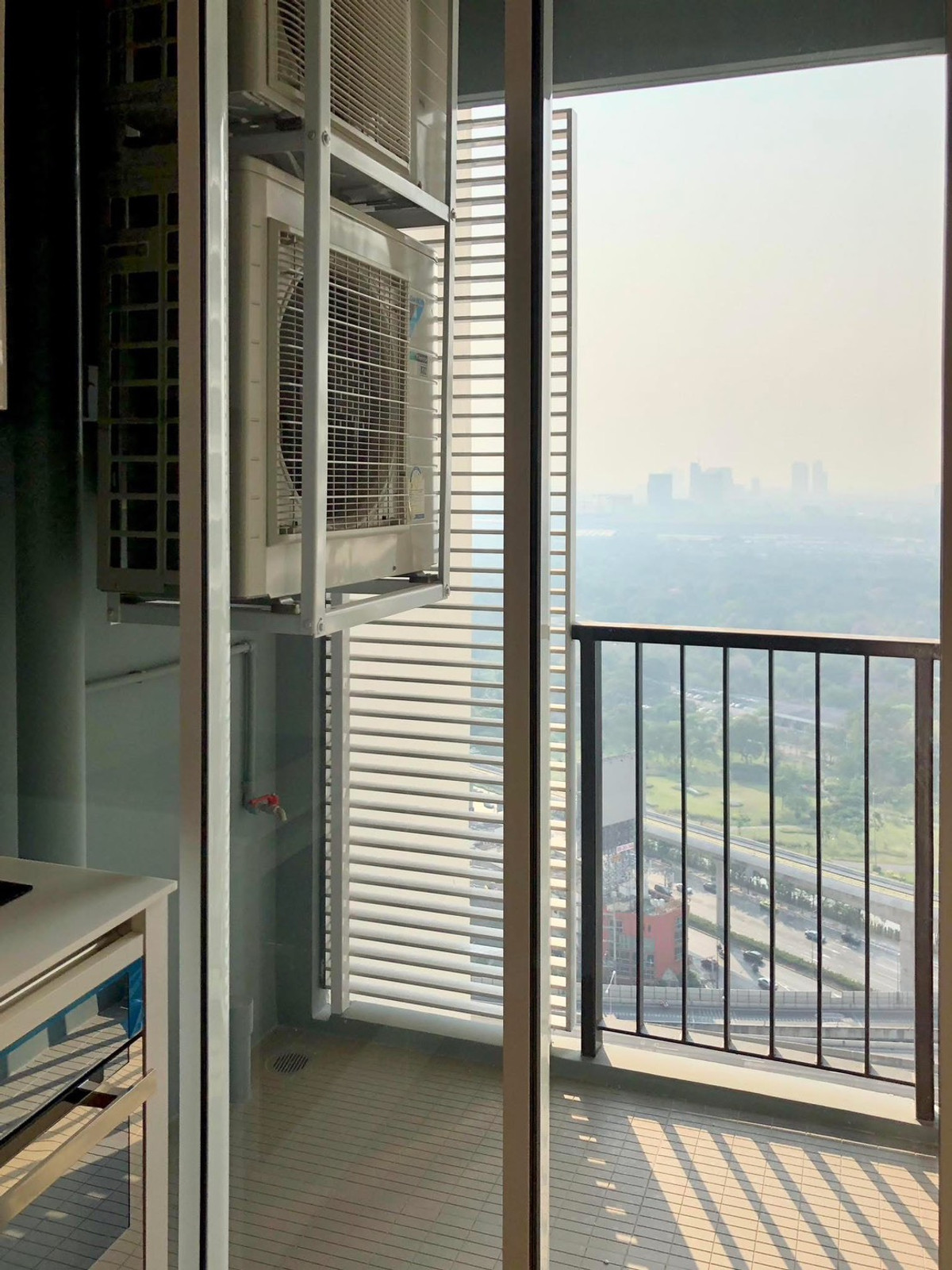 For RentCondoLadprao, Central Ladprao : 💥 FOR RENT : The Saint Residences Condo 💥