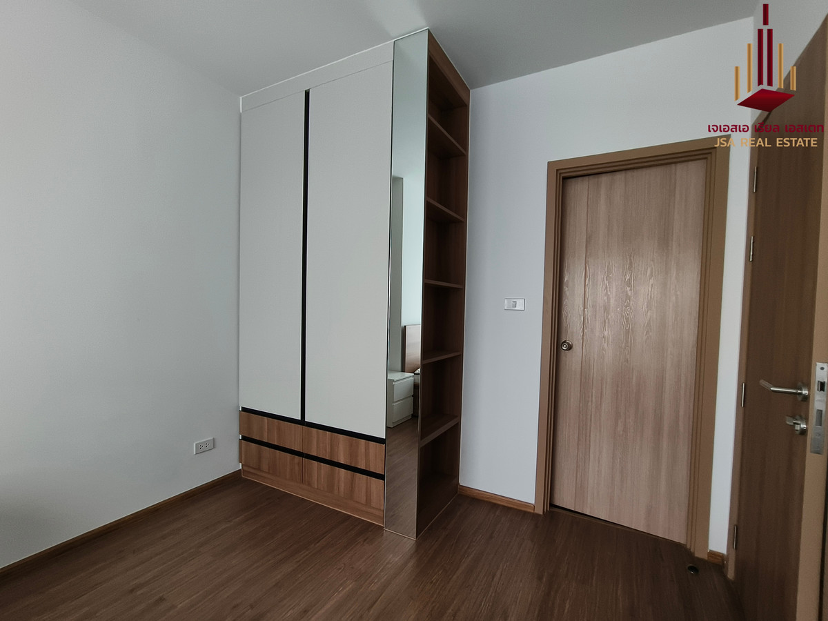 For RentCondoBang kae, Phetkasem : ✨ For Rent: The LIVIN Phetkasem Condo ✨ 💰 Only 13,000 THB/month