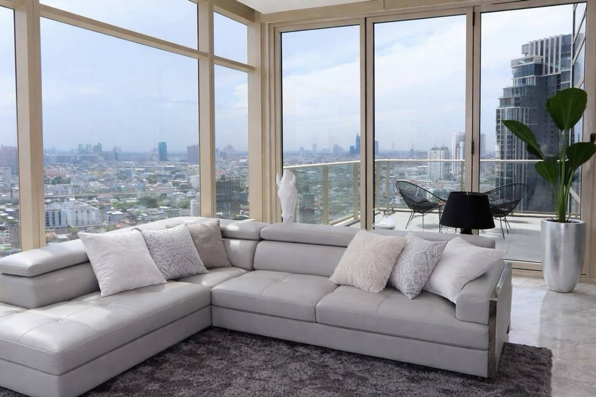 ขายคอนโดสาทร นราธิวาส : โครงการ Four Seasons Private Residences – Chao Phraya River
