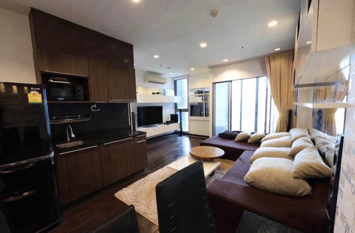 For RentCondoRatchathewi,Phayathai : 🔥Rent at Ideo Q Phaya Thai🔥1BR 1BR 🔥28,000🔥48.5sqm 🔥Floor27