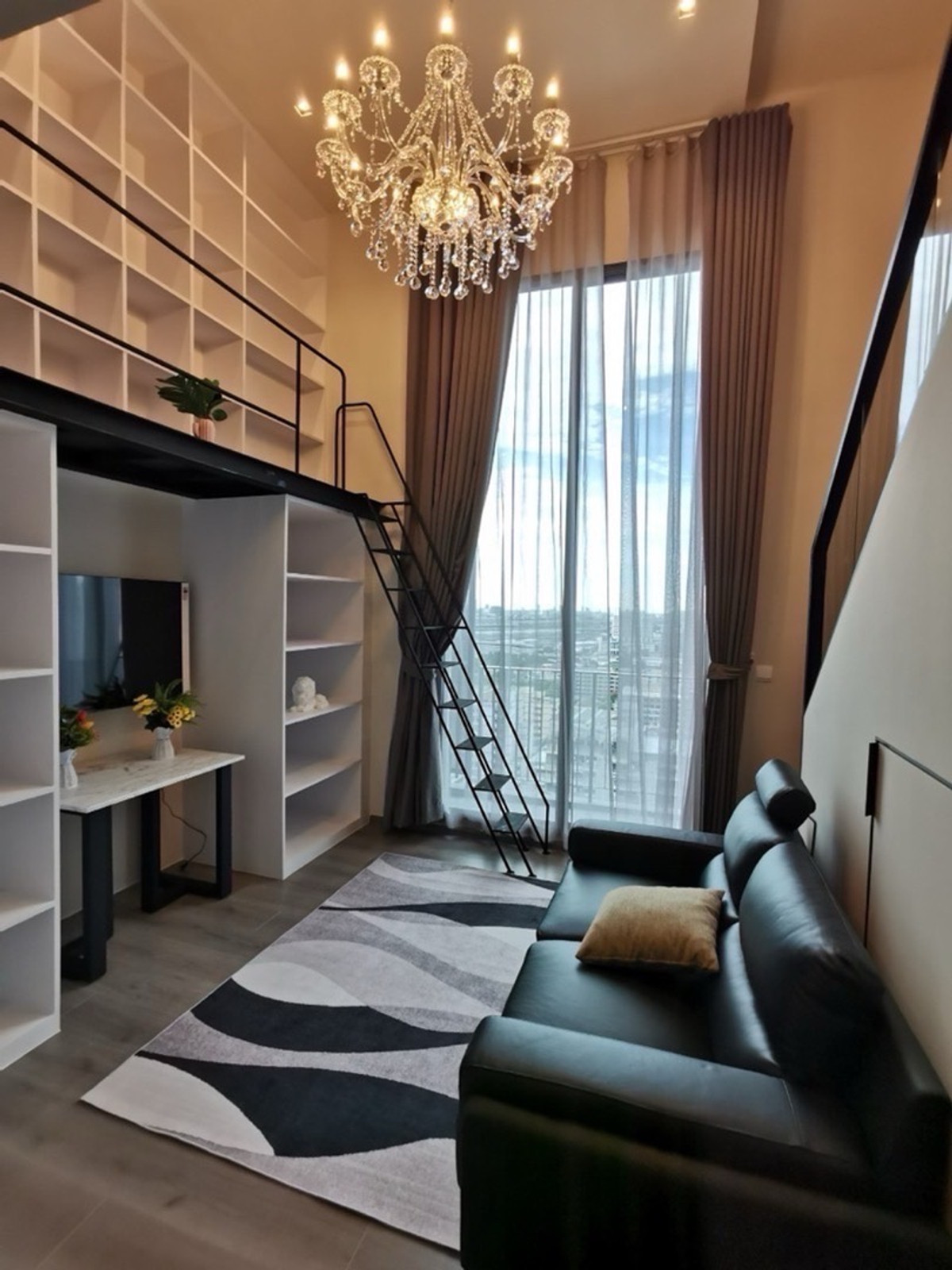 ให้เช่าคอนโดสะพานควาย จตุจักร : The Reserve Phahol-Pradipat ห้องDeplex2ชั้น พร้อมอยู่ เพียง20,000/เดือน