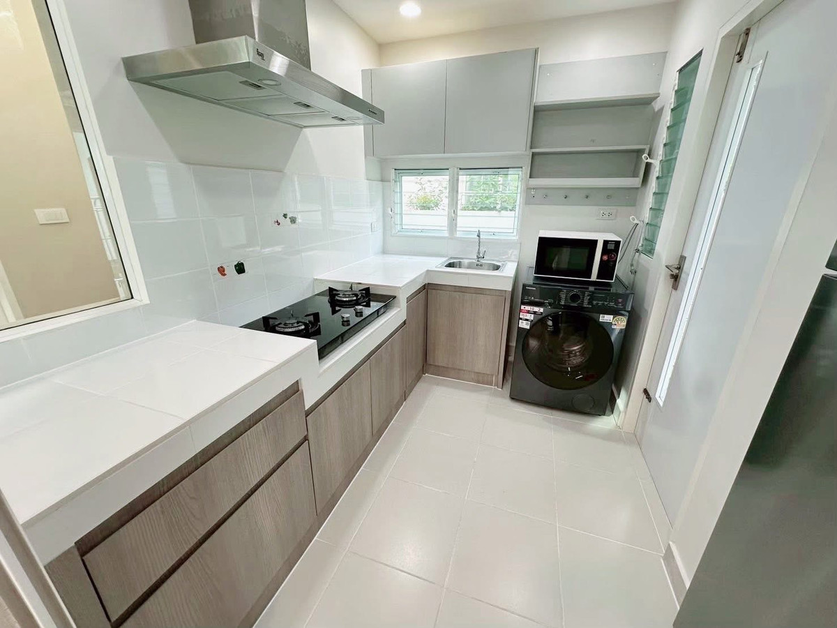 For RentHouseBangna, Bearing, Lasalle : Single house for rent, Chaiyaphruek Bangna KM.7, fully furnished, near Mega Bangna, only 600 m.