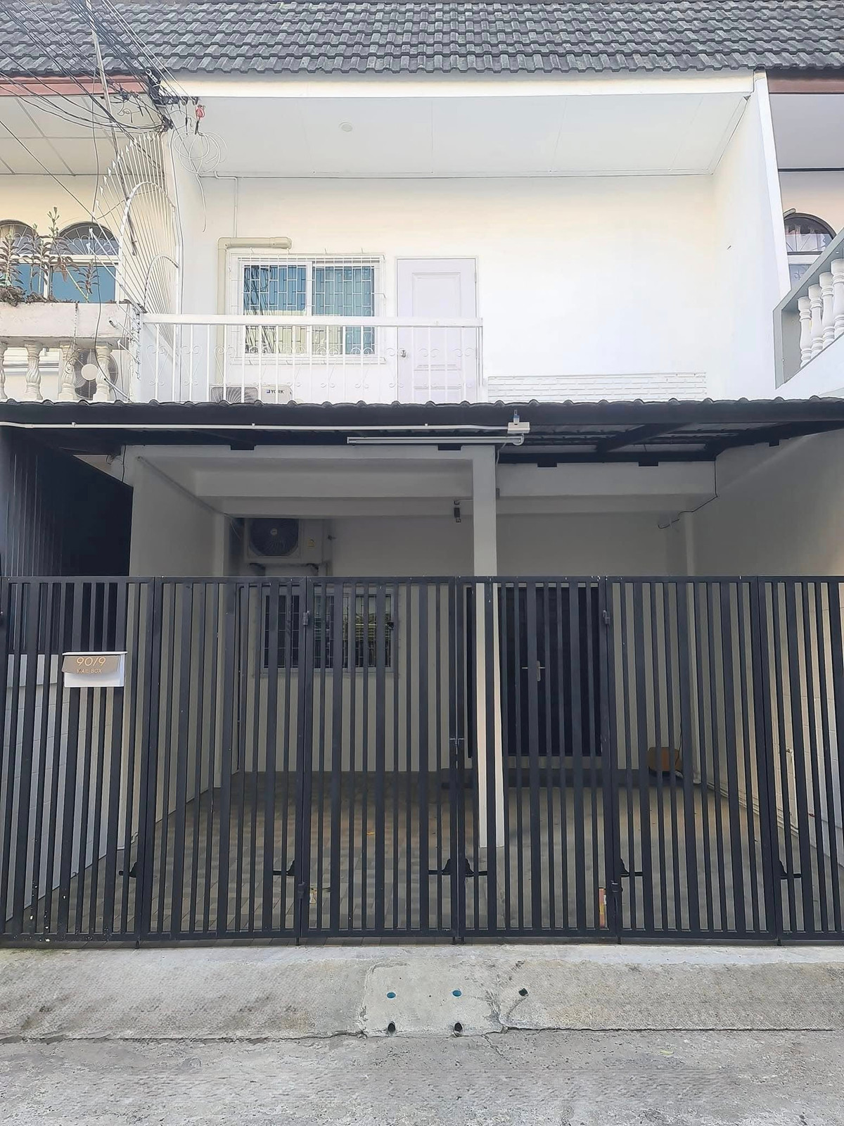 ให้เช่าทาวน์โฮมอ่อนนุช อุดมสุข : ทาวน์โฮม 2 ชั้น รีโนเวทใหม่ พร้อมเฟอร์นิเจอร์ ตกแต่งสวยงาม ให้เช่า ย่านอ่อนนุช-พระโขนง ใกล้BTS อ่อนนุช เพียง 450 เมตร