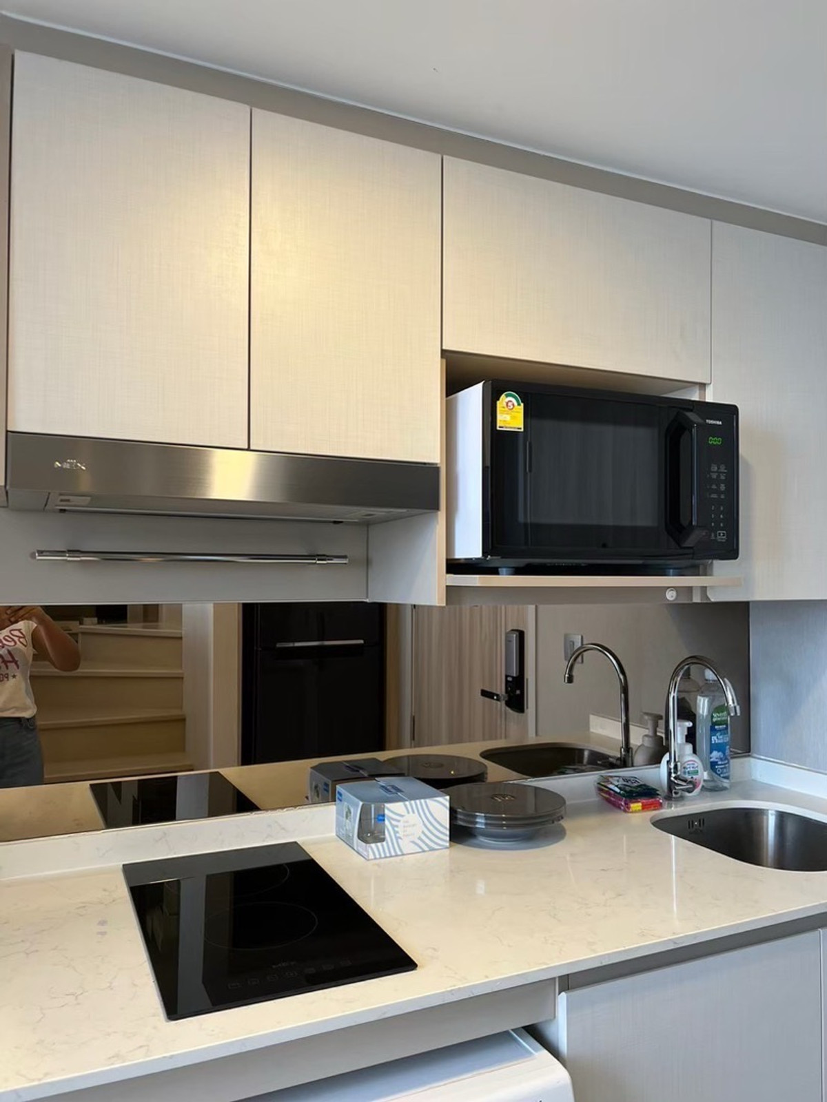 For RentCondoSathorn, Narathiwat : For rent: Knightsbridge Prime Sathorn, ready to move in at the beginning of April.