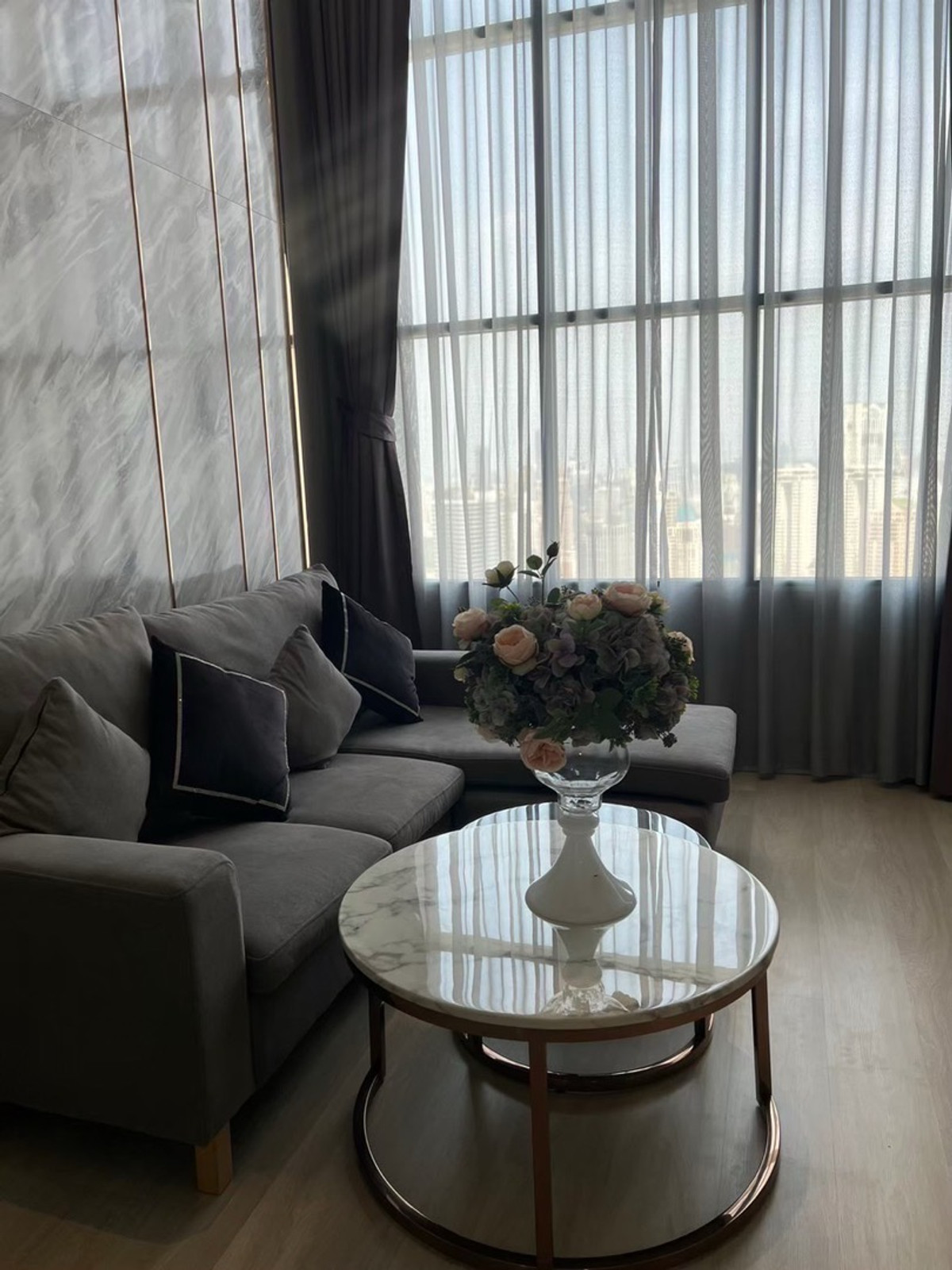 For RentCondoSathorn, Narathiwat : For rent: Knightsbridge Prime Sathorn, ready to move in at the beginning of April.