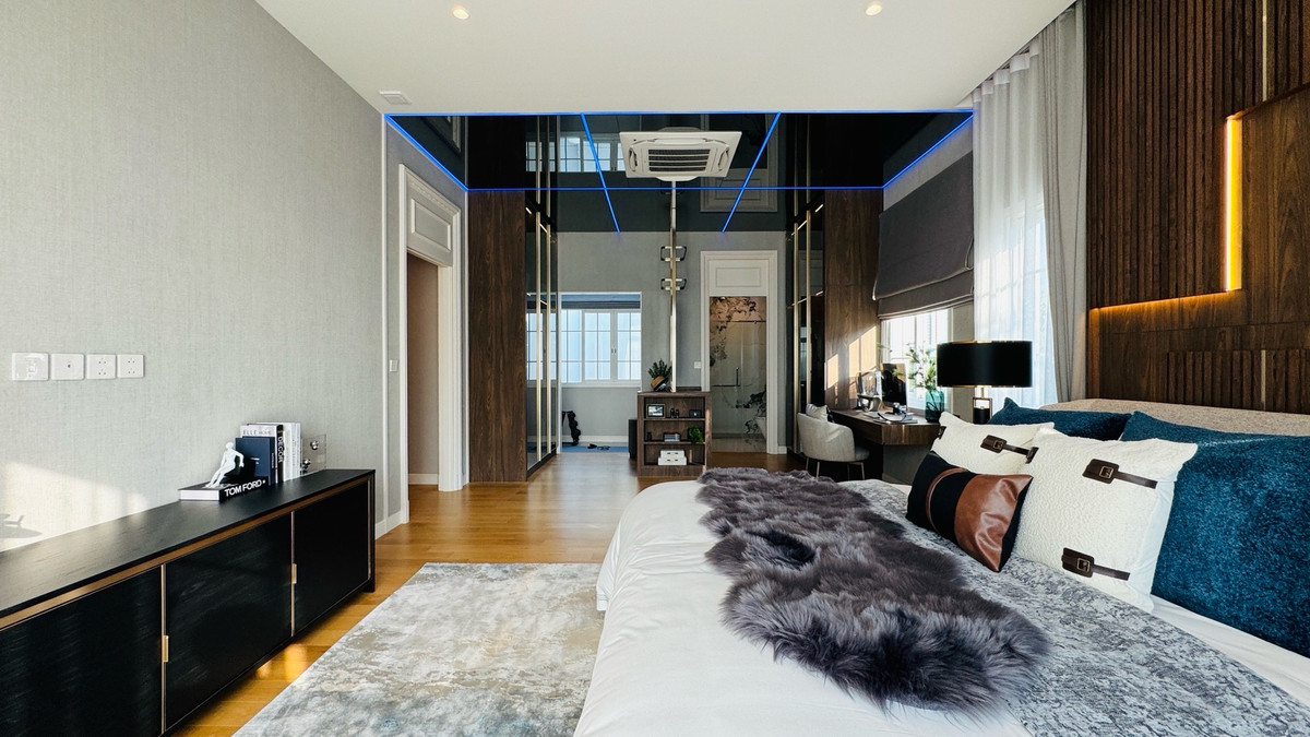 ขายบ้านพระราม 5 ราชพฤกษ์ บางกรวย : ขาย📍คฤหาสน์หรูใหม่ ริมแม่น้ำ 95 ลบ. หน้าคลับเฮาส์ The Grand Riverfront ราชพฤกษ์ - พระราม 5  โครงการเดียวรับรางวัลมาตรฐานโลก LEED Gold 2024