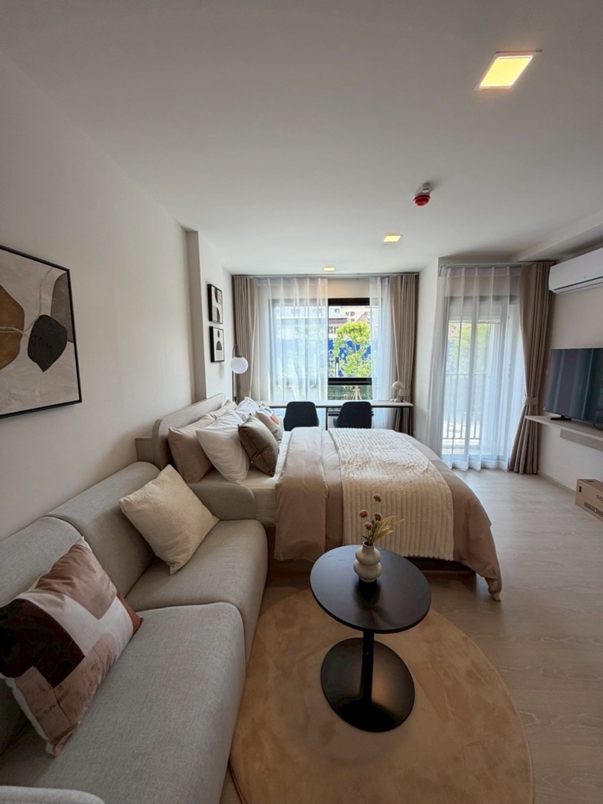 For SaleCondoPathum Thani,Rangsit, Thammasat : ✨ dcondo Vivid Rangsit near Bangkok University, Studio 25.24 sq m. 🛋 Fully furnished, ready to move in immediately.