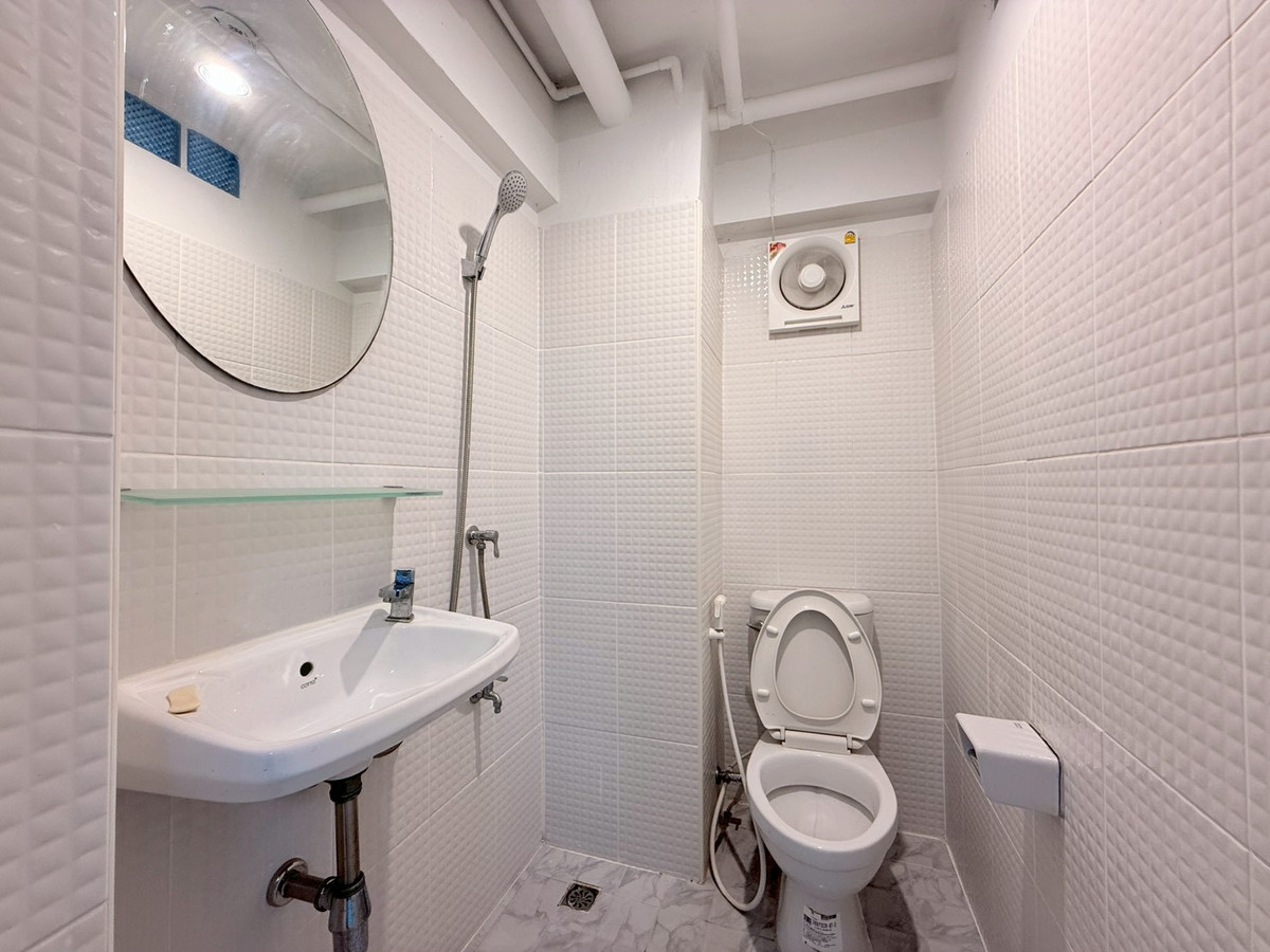 ให้เช่าโฮมออฟฟิศสาทร นราธิวาส : 🌁🎊 ให้เช่าโฮมออฟฟิศ สูง 5 ชั้น หมู่บ้านเซ็นต์หลุยส์ เซ็นเตอร์ ทำเลทองย่านสาทร เดินทางง่าย