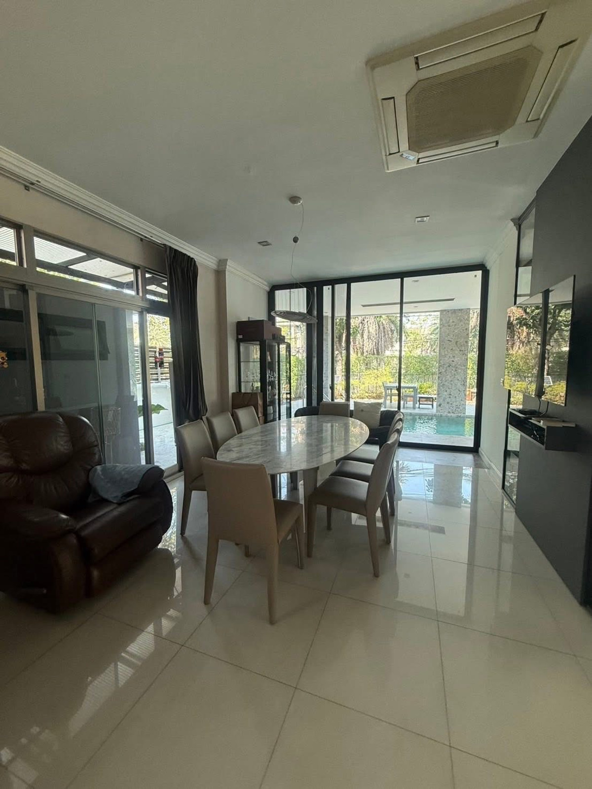 For RentHouseLadkrabang, Suwannaphum Airport : For rent: Perfect Masterpiece Motorway, new house, swimming pool, corner plot, 5 bedrooms.