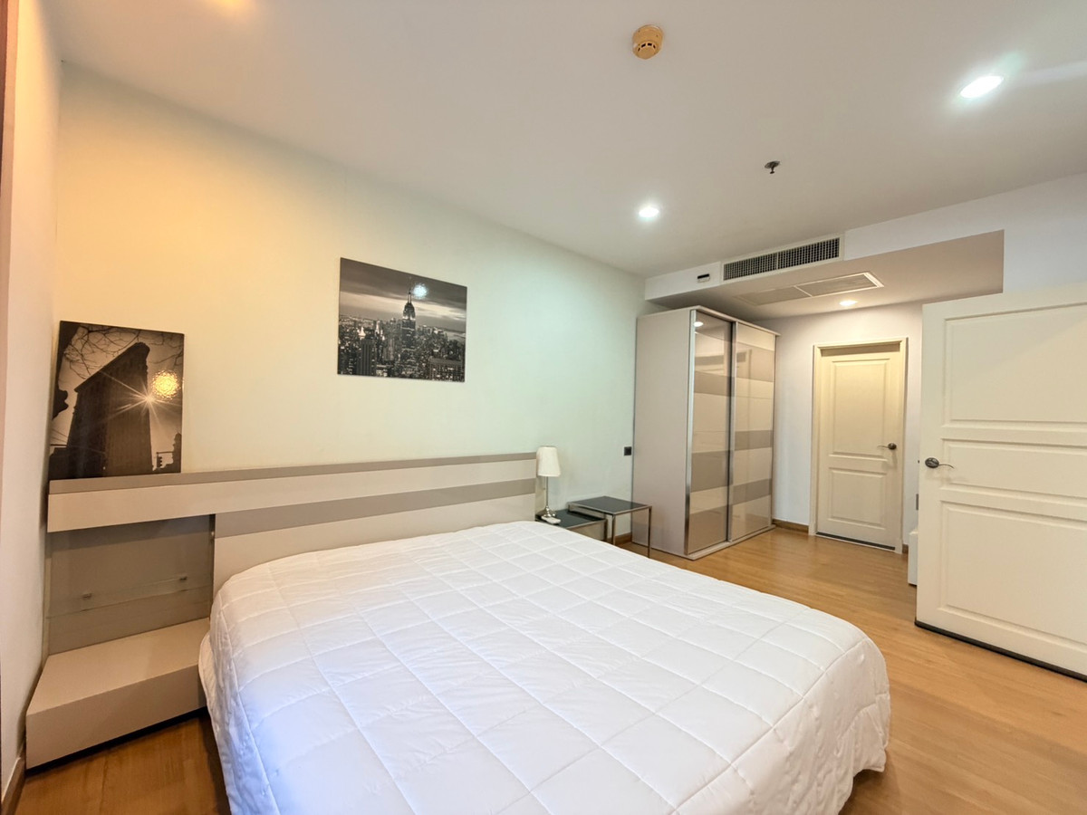 For RentCondoRama9, Petchburi, RCA : Condo for rent near MRT Cultural Center: Supalai Wellington I: 1 bedroom, size up to 47 cm. Sq m., fully furnished, ready to move in, near Big C Ratchadaphisek.
