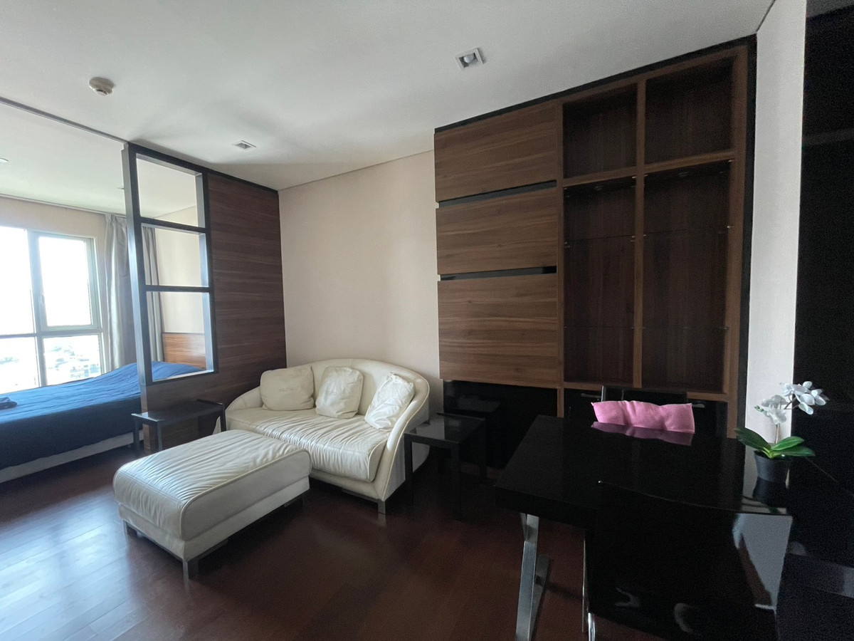 For RentCondoSukhumvit, Asoke, Thonglor : Condo for rent Ivy Thonglor 23 Best price in the building!! Ready to move in!!
