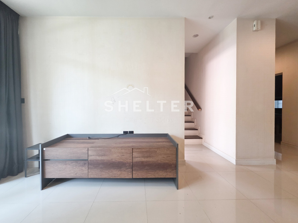 HousePattanakan, Srinakarin : Single house ready for sale and rent Move in immediately, near Brighton College Bangkok, Suvarnabhumi Airport ✈️