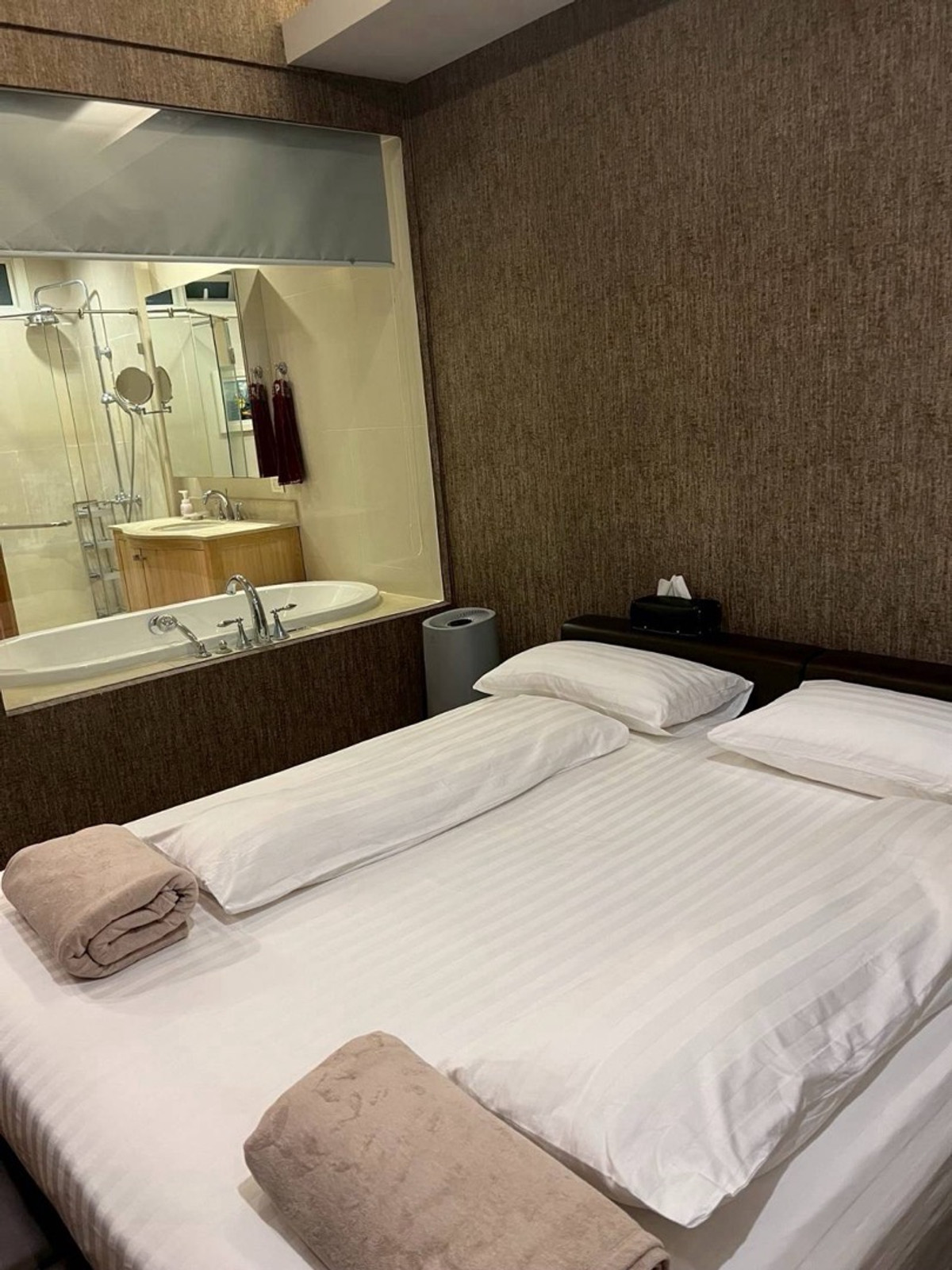 For RentCondoSathorn, Narathiwat : For rent: The Empire Place ☎️ 0912322009