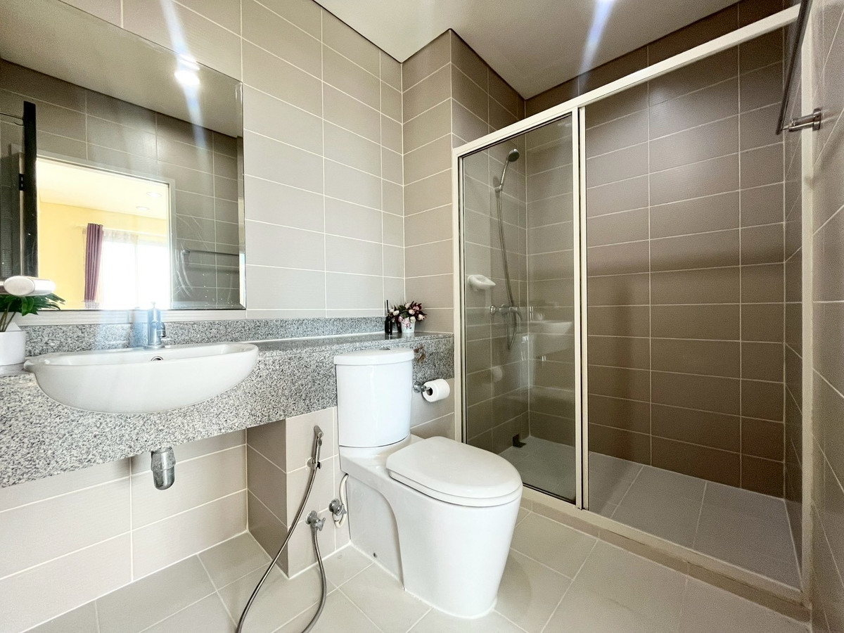 For SaleCondoSapankwai,Jatujak : [For Sale] Intro Phahol-Pradipat – Spacious 37.6 sqm. Studio on 14th Floor with Unblocked View