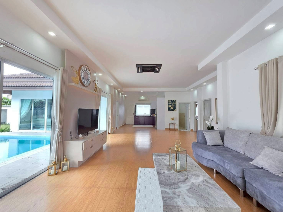 ขายพัทยา บางแสน ชลบุรี สัตหีบ : ขายพูลวิลล่าห้วยใหญ่ มีทั้งหมด 15 หลัง