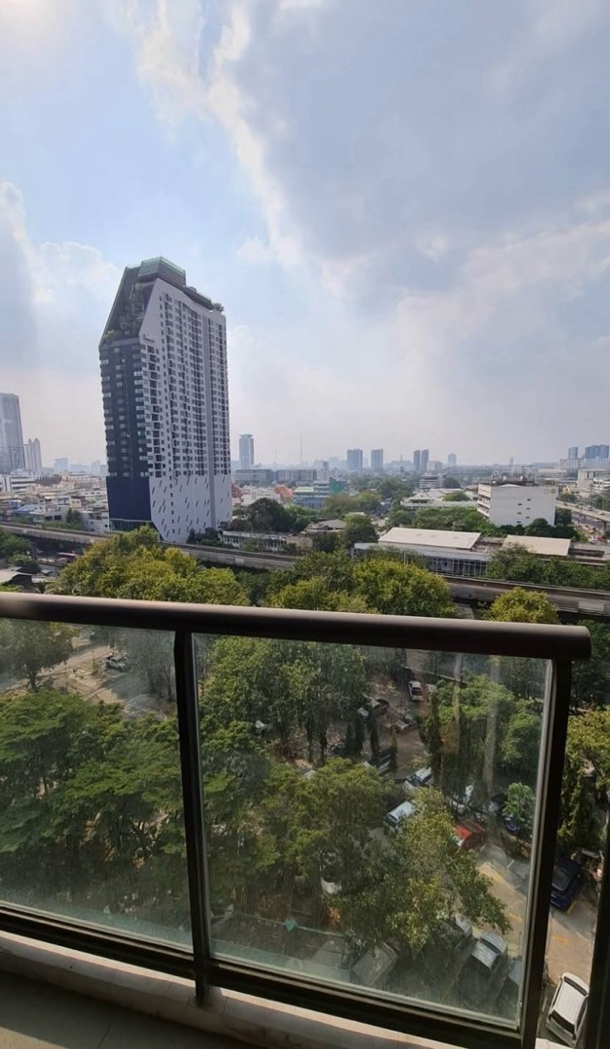 ให้เช่าคอนโดสะพานควาย จตุจักร : #R9703 🎉 230369 ให้เช่าคอนโด M Jatujak