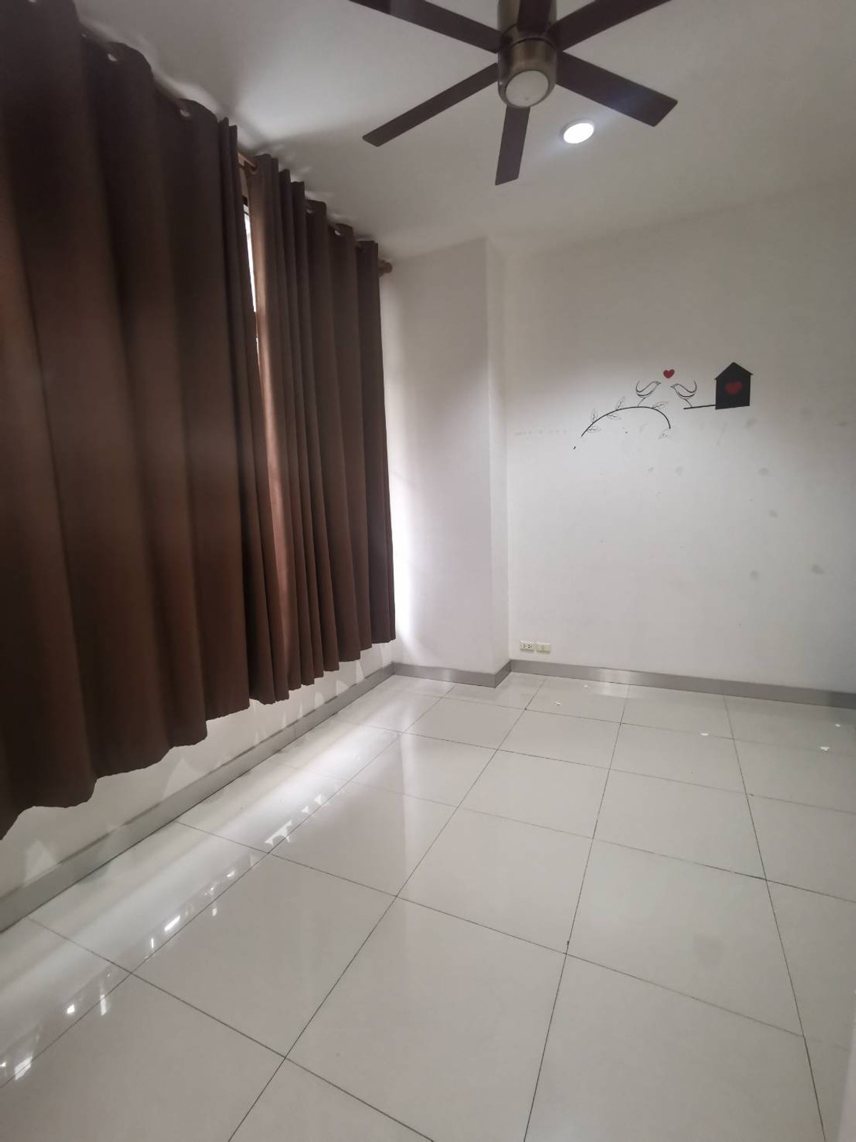 ให้เช่าทาวน์โฮมโชคชัย4 ลาดพร้าว71 : ให้เช่าโฮมออฟฟิศ ม.บ้านกลางเมือง เออร์บาเนี่ยน ลาดพร้าว – วังหิน ใจกลางลาดพร้าว เชื่อมต่อเมือง ใน 5 นาที คุณบี โทร 064-146-6445 (R005 AGBE)