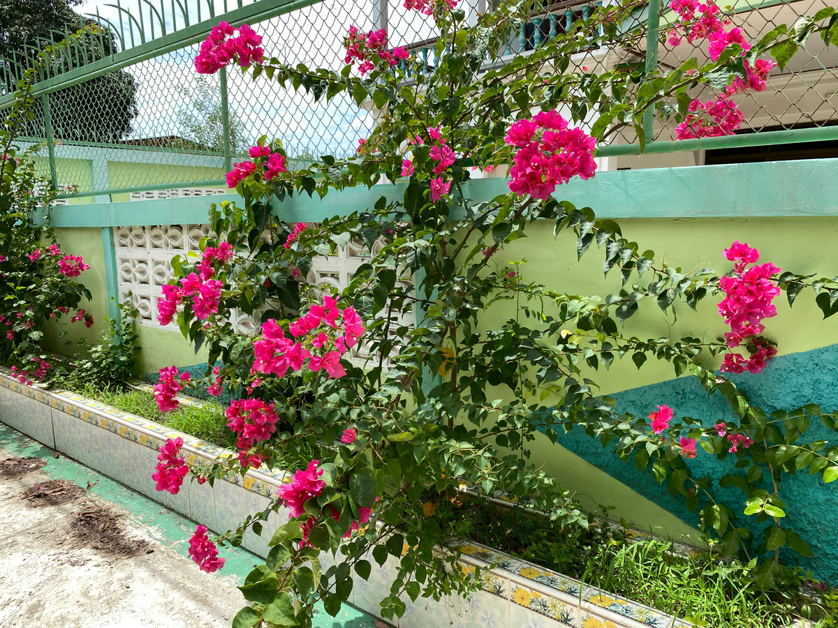 For SaleHouseSing Buri : Single detached house for sale, inexpensive price, lots of space, next to Singburi City Hall. Located 150 meters from the main road, detached house, ready to move in, 2 floors, width 45 meters, 3 bedrooms, 2 bathrooms, 2 ngan, 29 square wa (229 square wa)