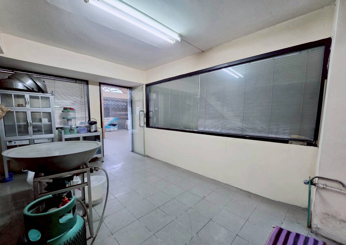 ขายอาคารพาณิชย์นนทบุรี บางใหญ่ บางบัวทอง : 95883 - ขายอาคารพาณิชย์ 3.5 ชั้น 2 คูหา โครงการบางใหญ่ซิตี้ นนทบุรี