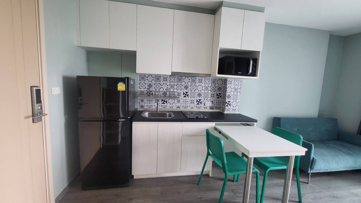 For RentCondoPattanakan, Srinakarin : Condo for rent, Rich Park Srinakarin, beautiful room with electrical appliances, complete furniture.