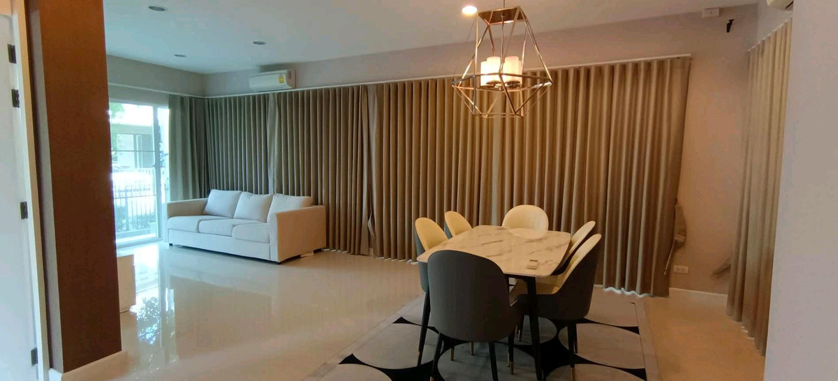 ให้เช่าบ้านสมุทรปราการ สำโรง : 📍 ใกล้รถไฟฟ้า เดินทางสะดวก เพียง 200 เมตร จาก BTS สายสีเหลือง