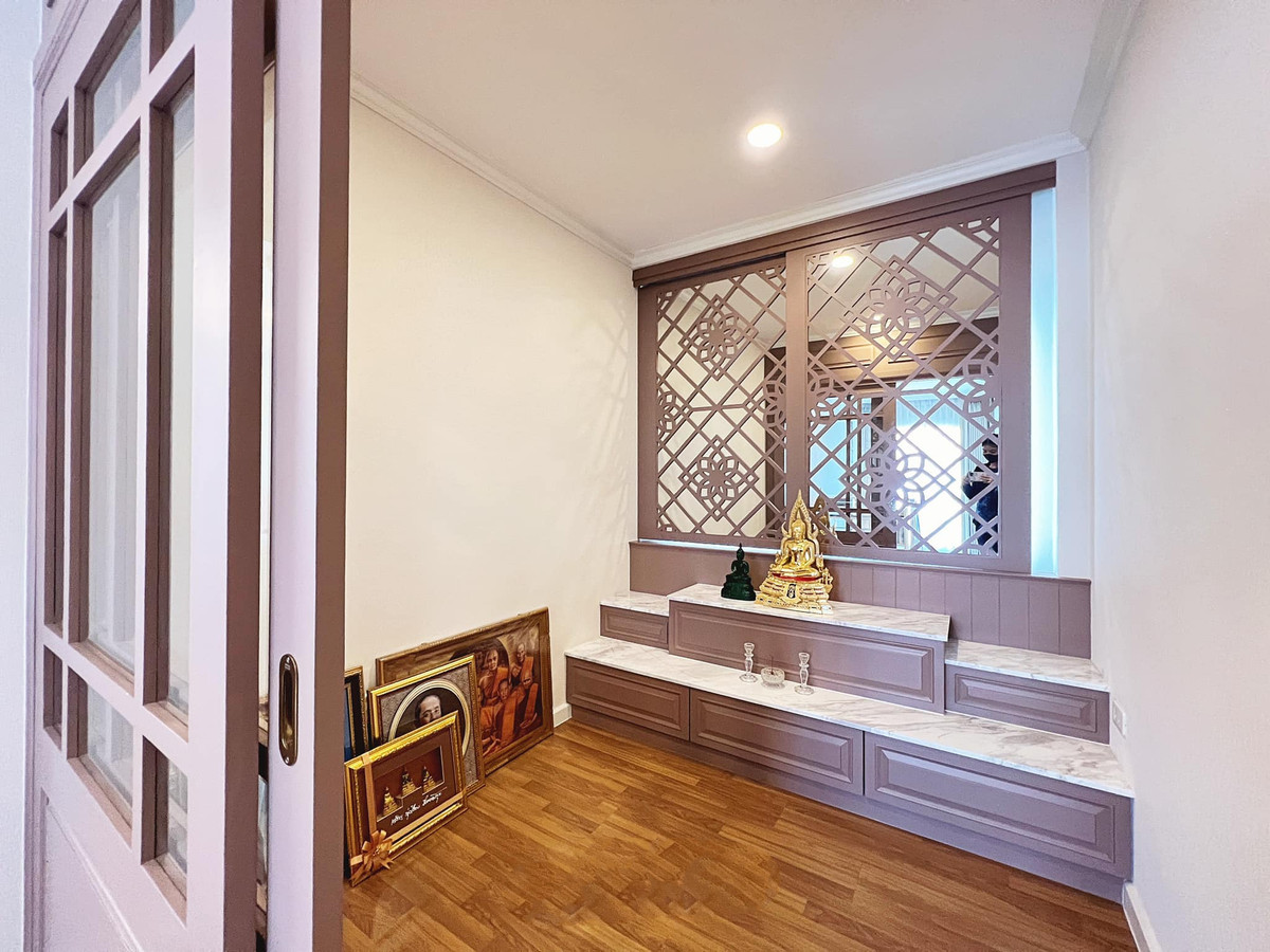 ขายบ้านพระราม 5 ราชพฤกษ์ บางกรวย : บ้านเดี่ยว คาซ่า พรีเมี่ยม ราชพฤกษ์-แจ้งวัฒนะ 55.6 ตร.ว. 3 นอน 3 น้ำ ตกแต่งพร้อมเข้าอยู่ ขายต่ำกว่าทุนที่ซื้อมา!!