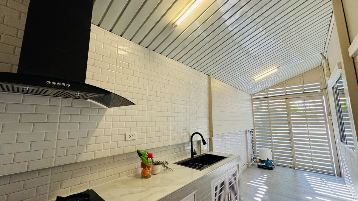 For SalePathum Thani,Rangsit, Thammasat : Urgent sale📍Newly renovated house House receives assets, fully furnished, great value, special price