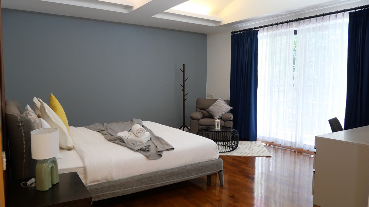 For RentHouseOnnut, Udomsuk : Single house for rent in Pridi area with swimming pool. Move in immediately, fully furnished, near St Andrews International School Bangkok 🏫