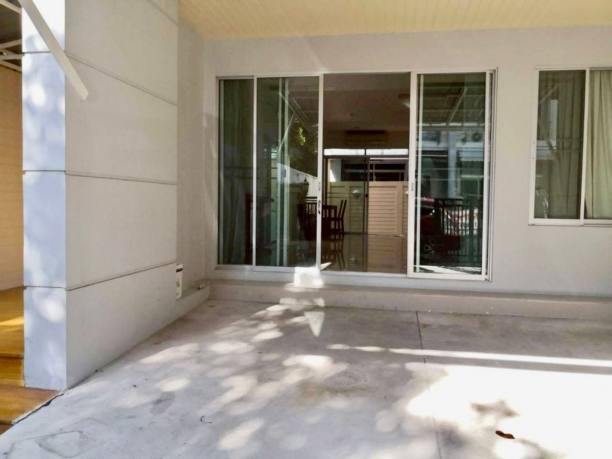 For SaleTownhomePattanakan, Srinakarin : Baan Klang Muang Baan Klang Muang Urbanion Srinakarin / 3 Bedrooms (FOR SALE) GNG038