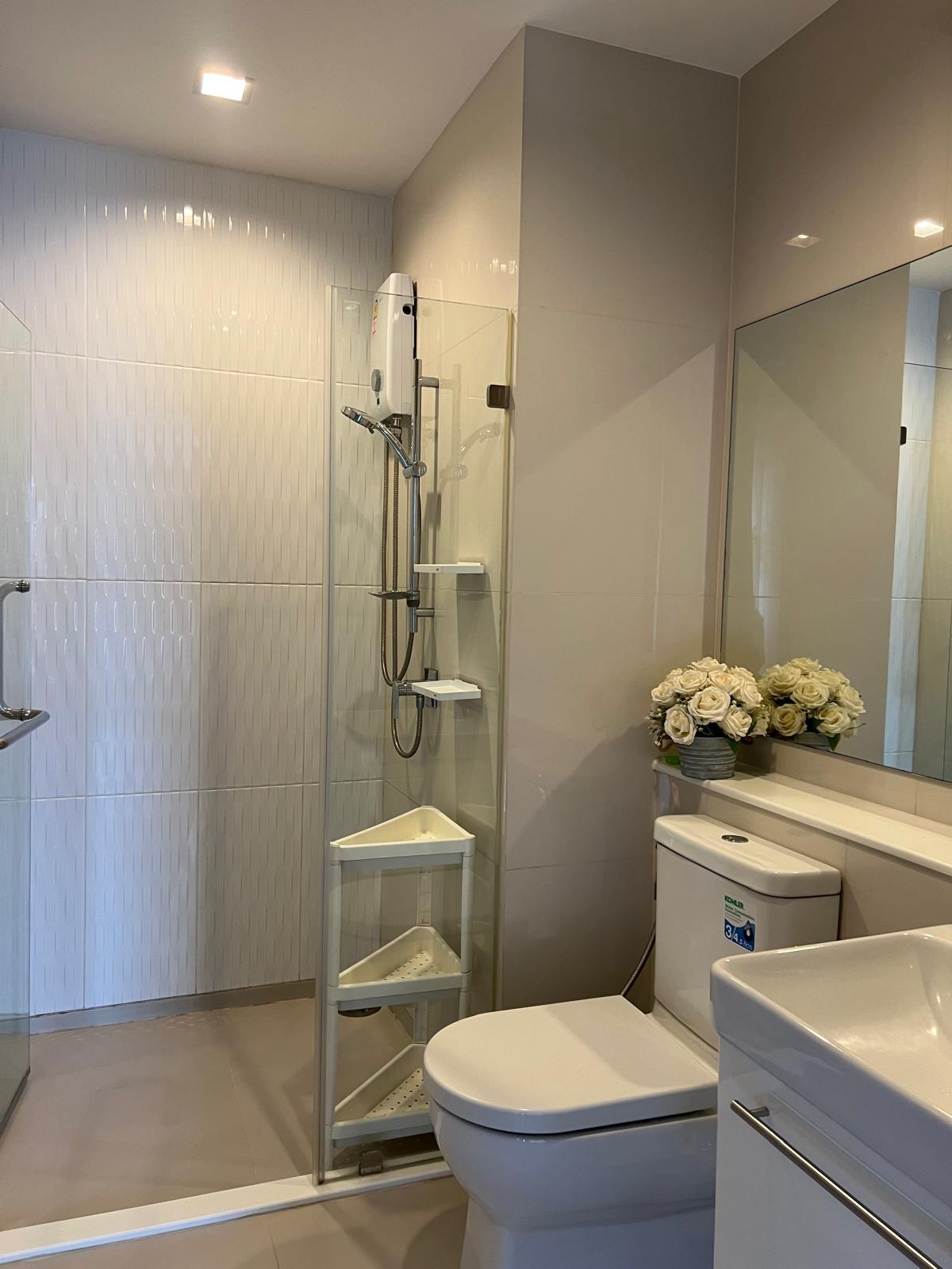 For RentCondoRama9, Petchburi, RCA : For Rent: Life Asoke Hype, 35,000 THB [MKr260325]