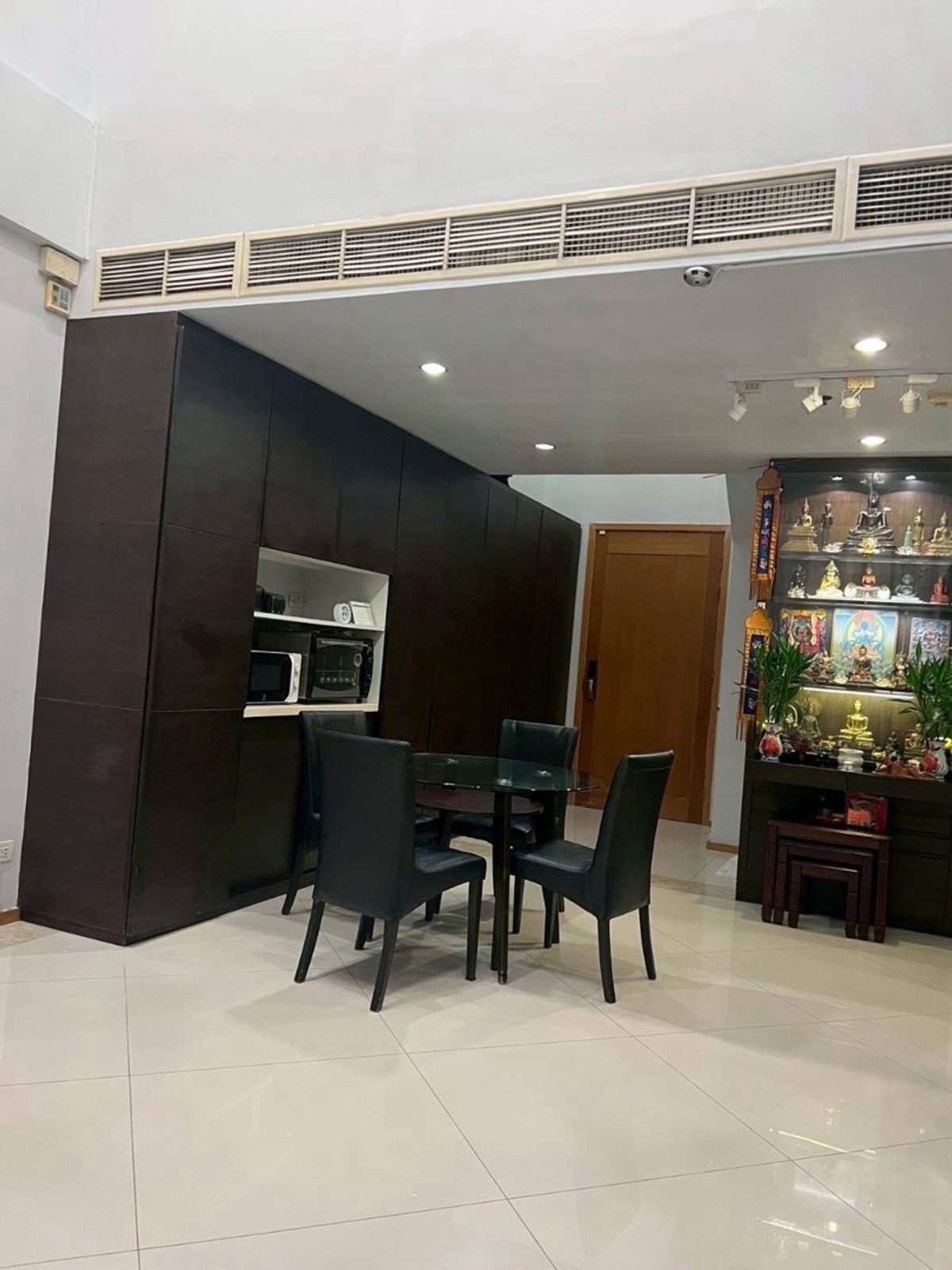 For RentCondoSathorn, Narathiwat : For rent: The Empire Place ☎️ 0912322009