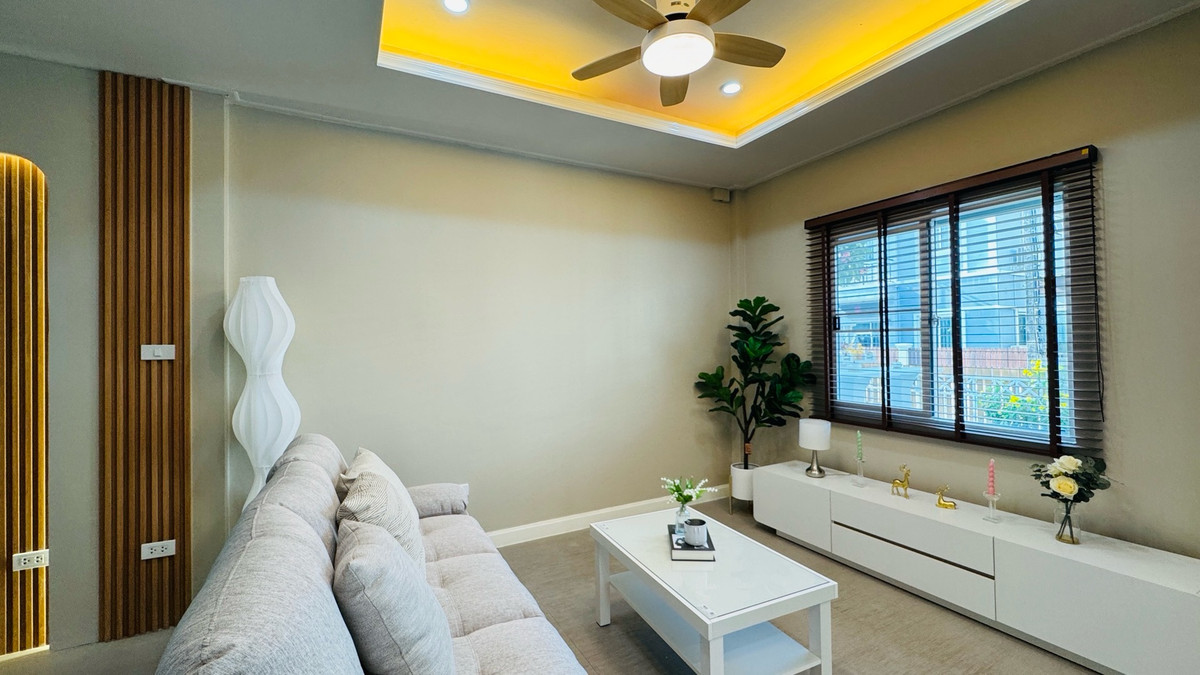 For SalePathum Thani,Rangsit, Thammasat : Urgent sale📍Newly renovated house House receives assets, fully furnished, great value, special price