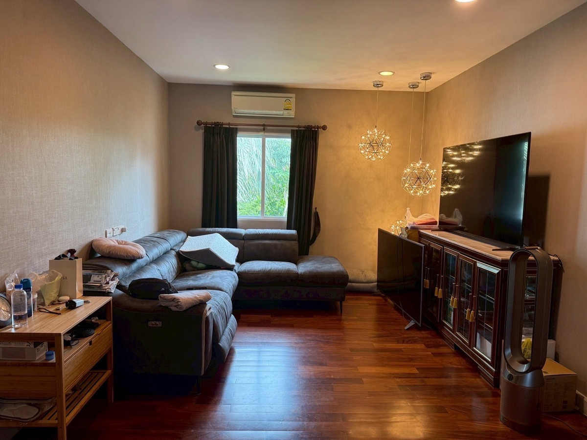 ขายบ้านพุทธมณฑล ศาลายา : ขายบ้านราคาพิเศษสุดๆ ลดจากราคาที่ซื้อมา คุ้มสุดๆ ค่ะ 