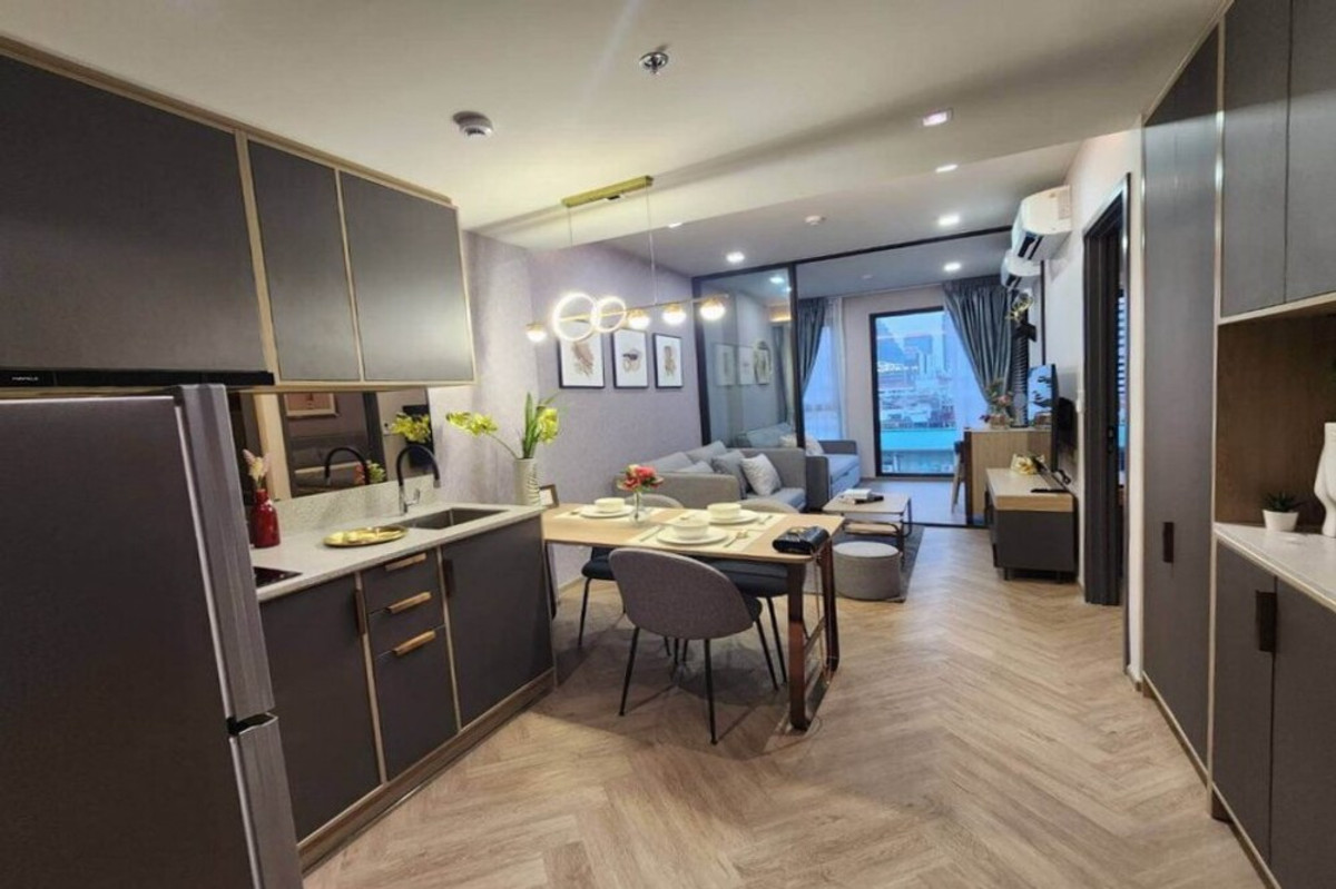 ให้เช่าคอนโดสยาม จุฬา สามย่าน : 🔥 เช่าด่วน !! Chapter Chula – Samyan, คอนโดหรูในสามย่าน !! 2 ห้องนอน, 1 ห้องน้ำ, ห้องทิศใต้, ทำเลดี !!🔥Code C20230900206 แต่งครบ, พร้อมเข้าอยู่📣📣