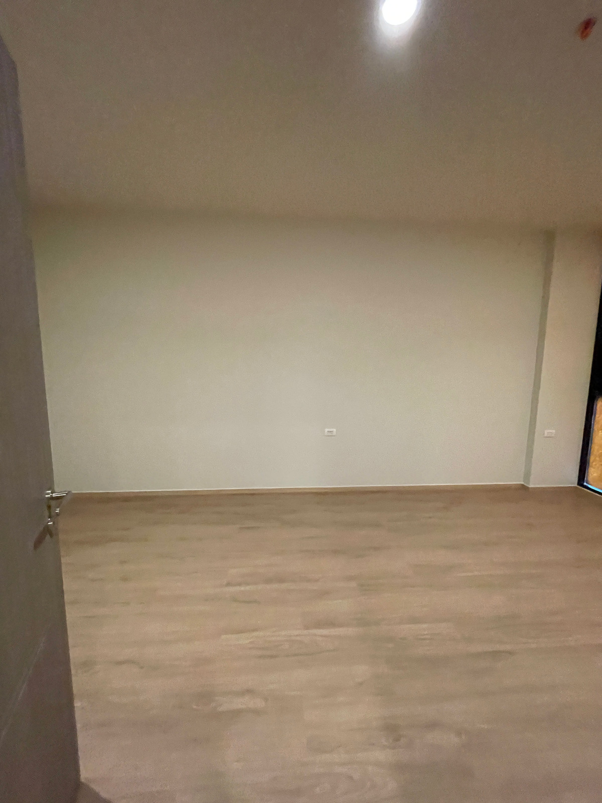 For SaleCondoSathorn, Narathiwat : [RARE CORNER UNIT] The Issara Sathorn 2BR Plus corner room, river view - Bang Kachao. Single house function @Chan-Sathorn Road Amazingly spacious area of ​​89.54 sq m., 26th floor, southeast direction, receives cool breezes, takes in the view of the Chao 