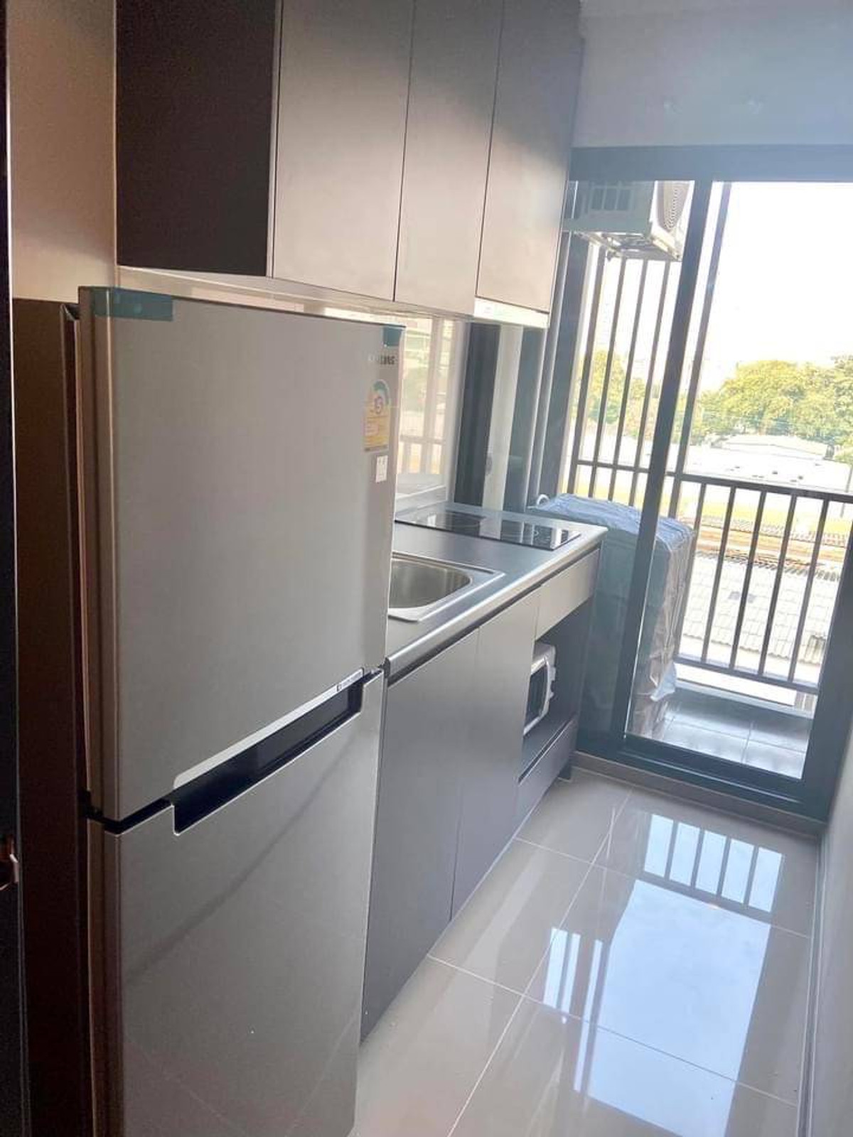 ให้เช่าคอนโดพระราม 9 เพชรบุรีตัดใหม่ RCA : ✅ MTE105 ✅ Line : @p2nproperty