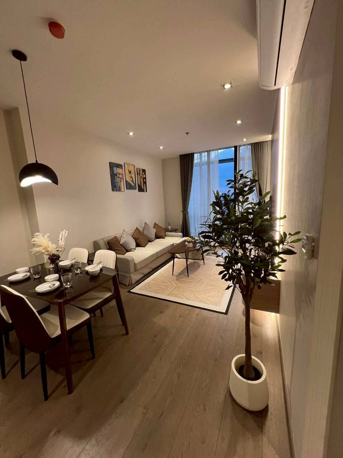 ให้เช่าคอนโดสุขุมวิท อโศก ทองหล่อ : ✅ PGPP155 ✅ Line : @p2nproperty