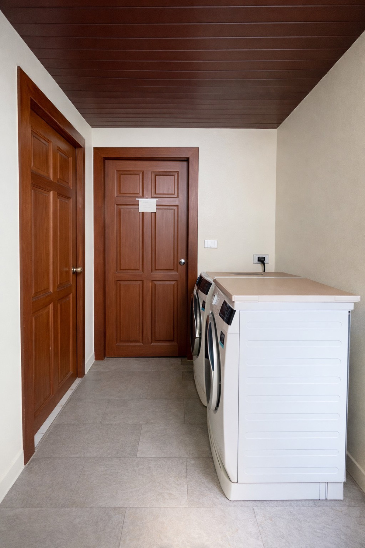 For RentHouseOnnut, Udomsuk : Single house for rent in Pridi area with swimming pool. Move in immediately, fully furnished, near St Andrews International School Bangkok 🏫