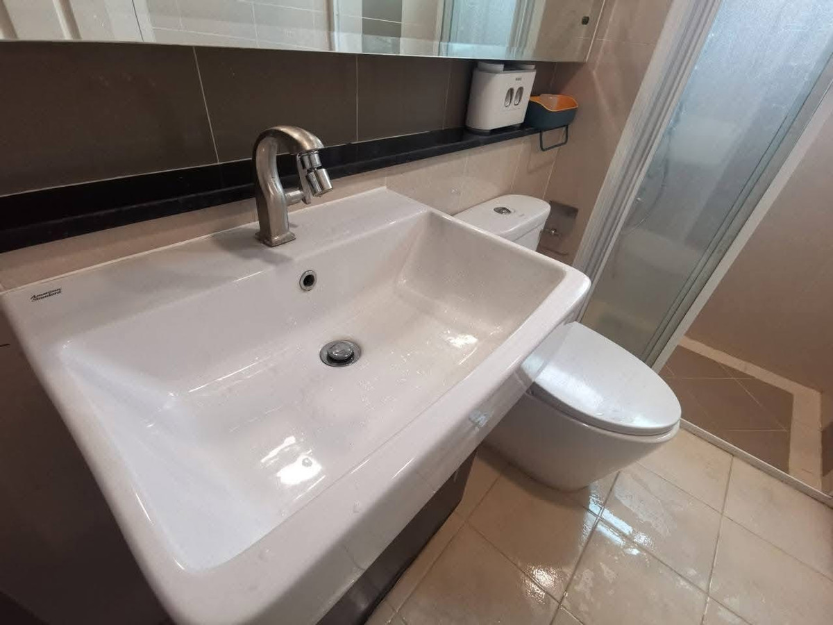 For SaleTownhomeRama3 (Riverside),Satupadit : 🏠✨ Baan Klang Krung Rama 3 | 3-story townhome, potential location (HBH-SI-135)