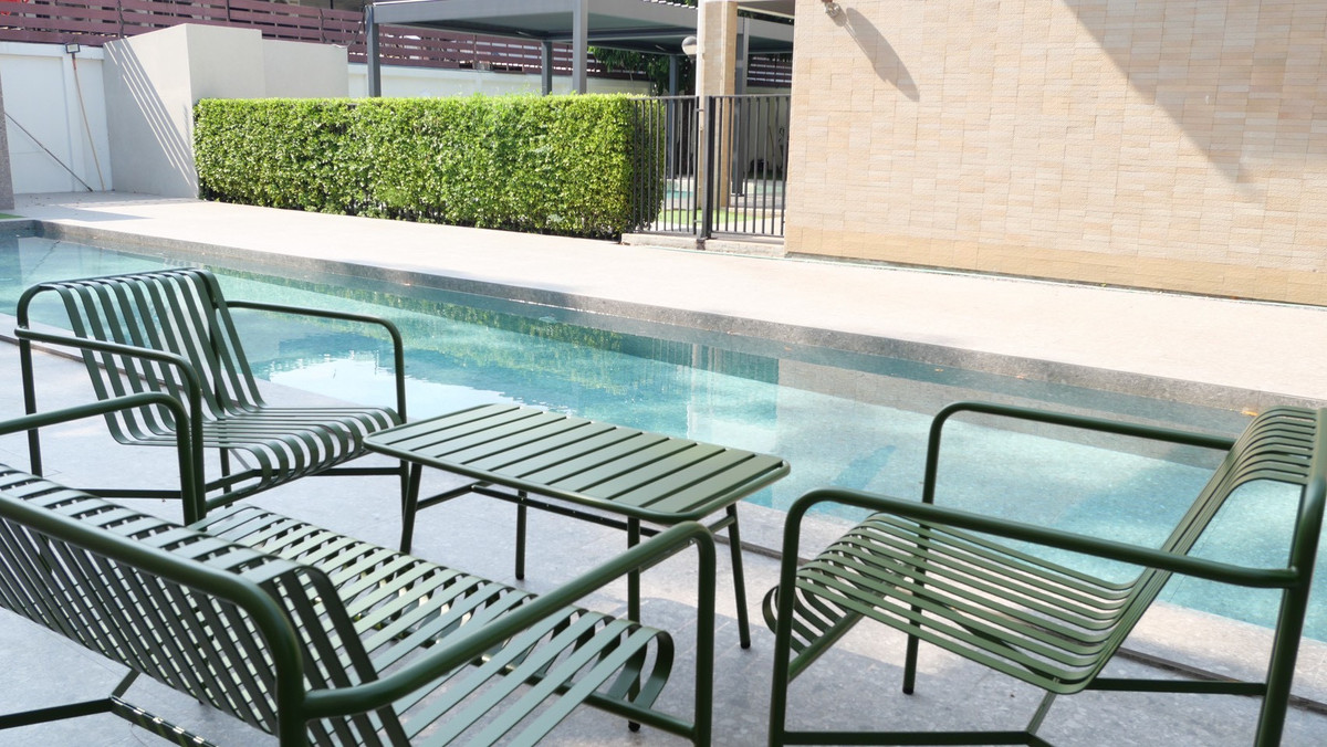 For RentHouseOnnut, Udomsuk : Single house for rent in Pridi area with swimming pool. Move in immediately, fully furnished, near St Andrews International School Bangkok 🏫