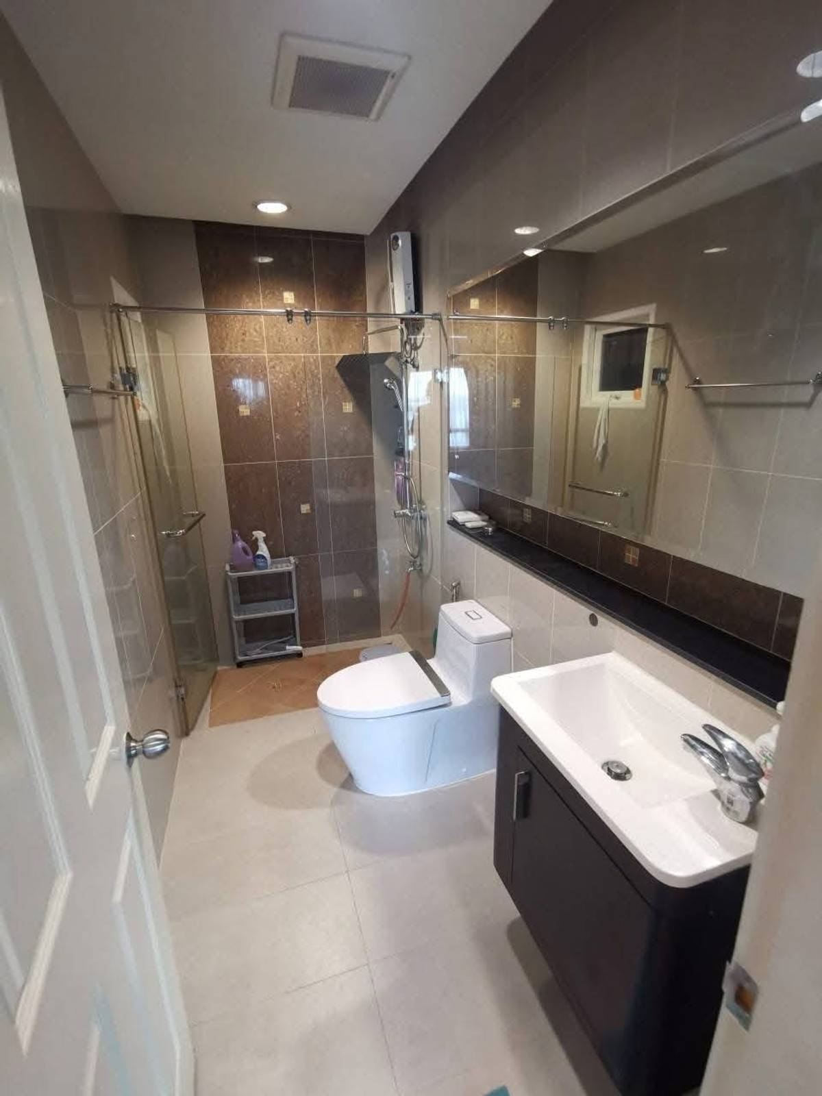 For SaleTownhomeRama3 (Riverside),Satupadit : 🏠✨ Baan Klang Krung Rama 3 | 3-story townhome, potential location (HBH-SI-135)