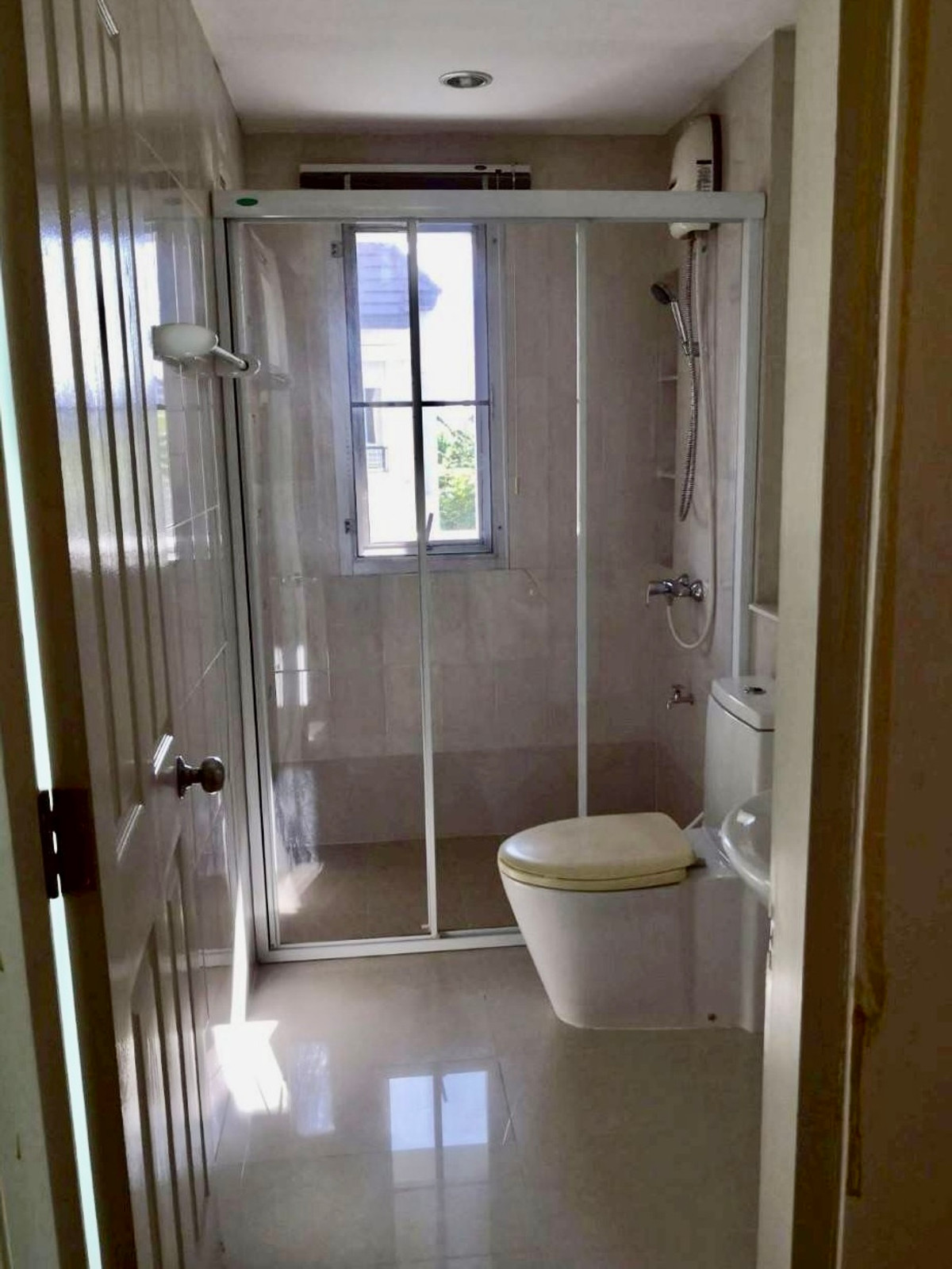 For SaleTownhomePattanakan, Srinakarin : Baan Klang Muang Baan Klang Muang Urbanion Srinakarin / 3 Bedrooms (FOR SALE) GNG038