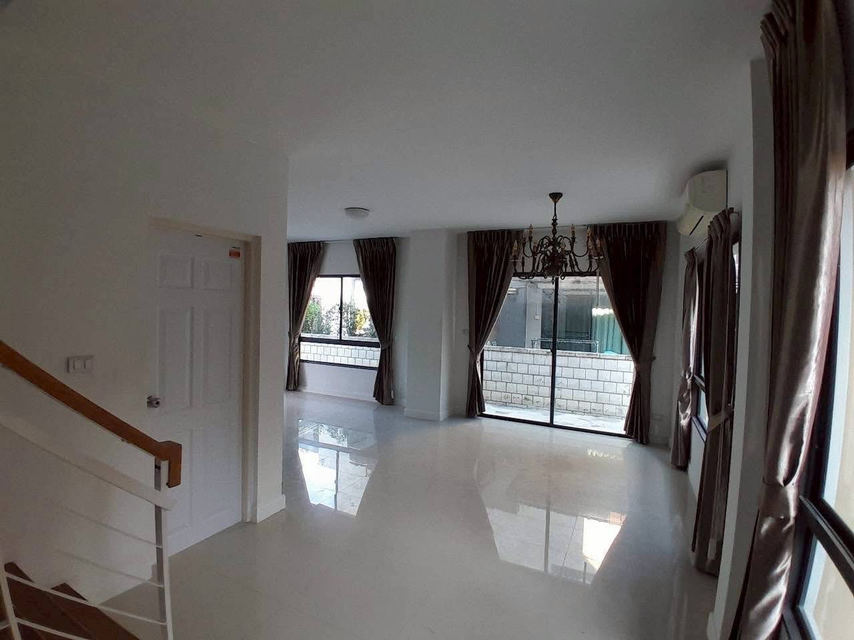 For RentHouseNonthaburi, Bang Yai, Bangbuathong : Twin house for rent Centro Westgate Village, near Jazz Green Village, Bang Bua Thong and Central Westgate.