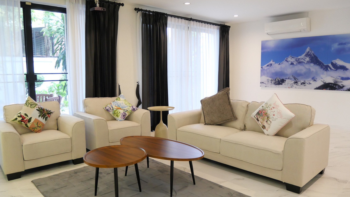 For RentHouseOnnut, Udomsuk : Single house for rent in Pridi area with swimming pool. Move in immediately, fully furnished, near St Andrews International School Bangkok 🏫