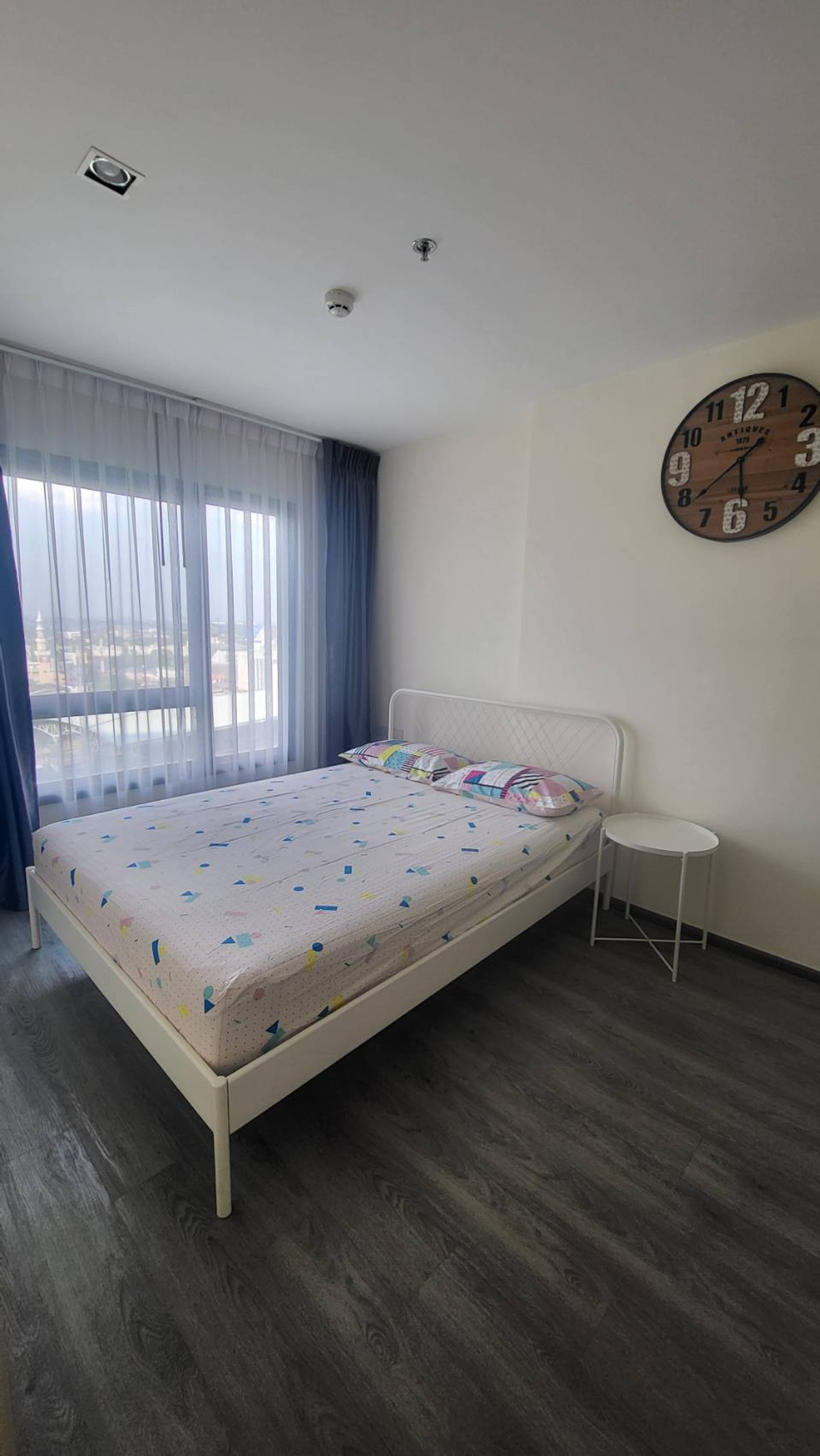 For RentCondoPattanakan, Srinakarin : Condo for rent, Rich Park Srinakarin, beautiful room with electrical appliances, complete furniture.