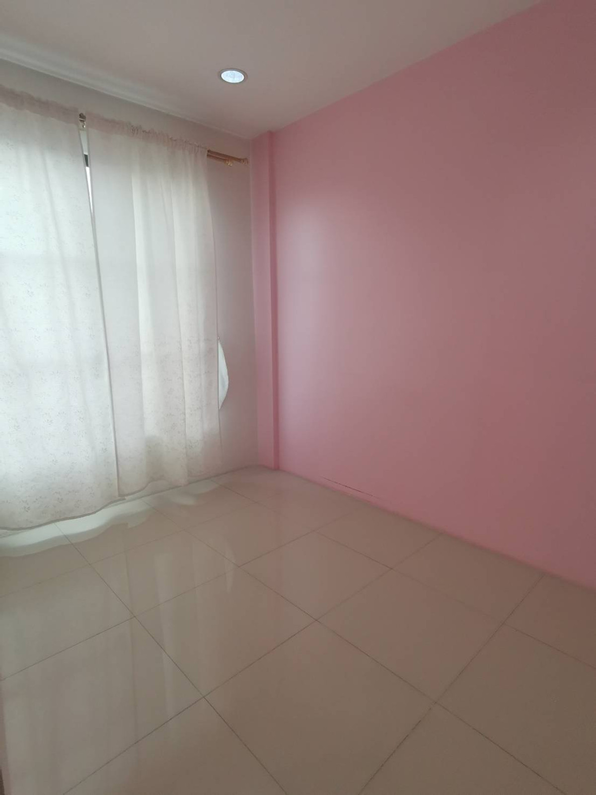 ให้เช่าทาวน์โฮมโชคชัย4 ลาดพร้าว71 : ให้เช่าโฮมออฟฟิศ ม.บ้านกลางเมือง เออร์บาเนี่ยน ลาดพร้าว – วังหิน ใจกลางลาดพร้าว เชื่อมต่อเมือง ใน 5 นาที คุณบี โทร 064-146-6445 (R005 AGBE)