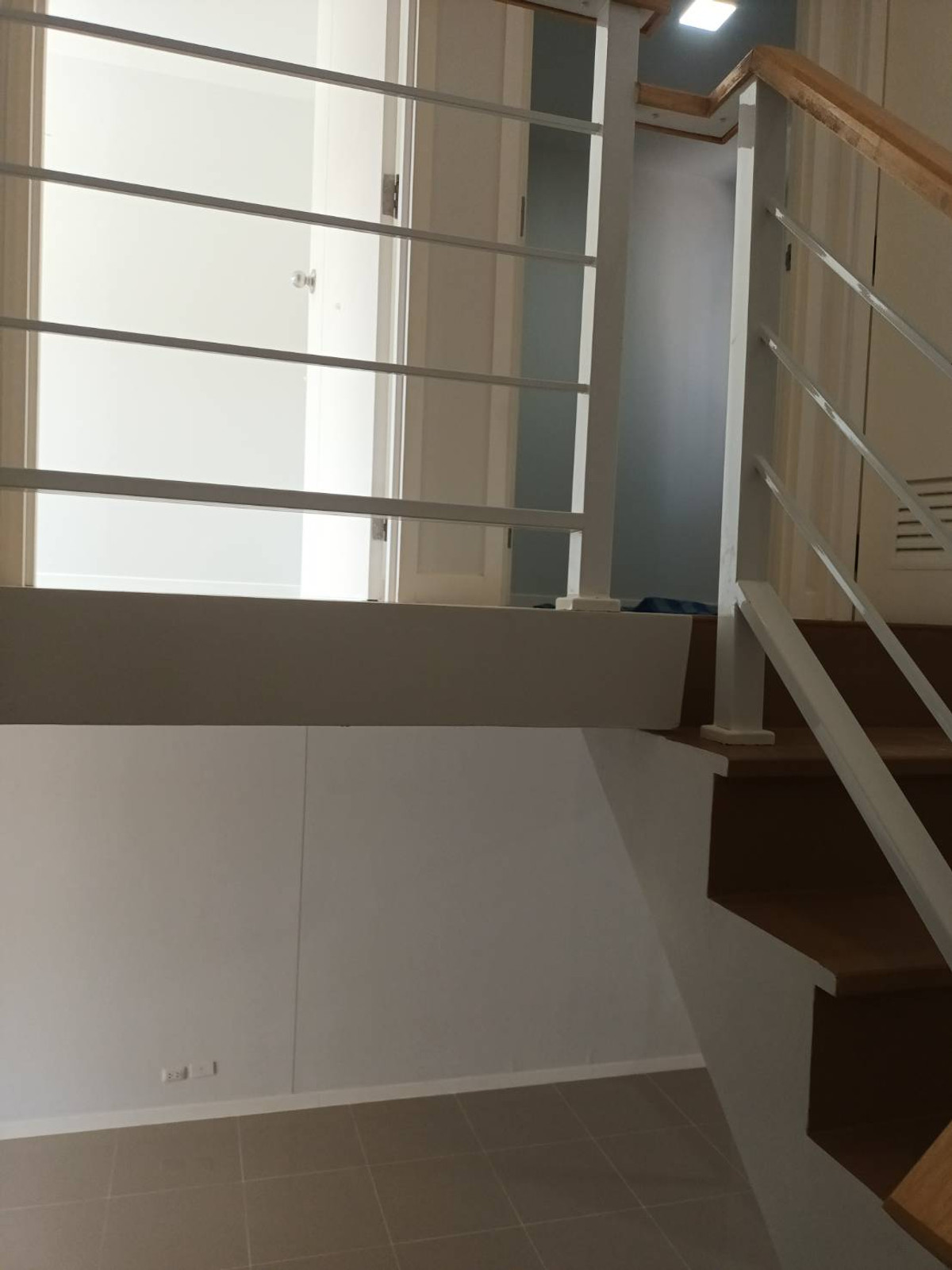 ให้เช่าทาวน์โฮมปทุมธานี รังสิต ธรรมศาสตร์ : ⚡ ให้เช่า ทาวน์โฮม 2 ชั้น พฤกษา 116 รังสิต - ธัญบุรี ขนาด 18 ตร.ว. ⚡