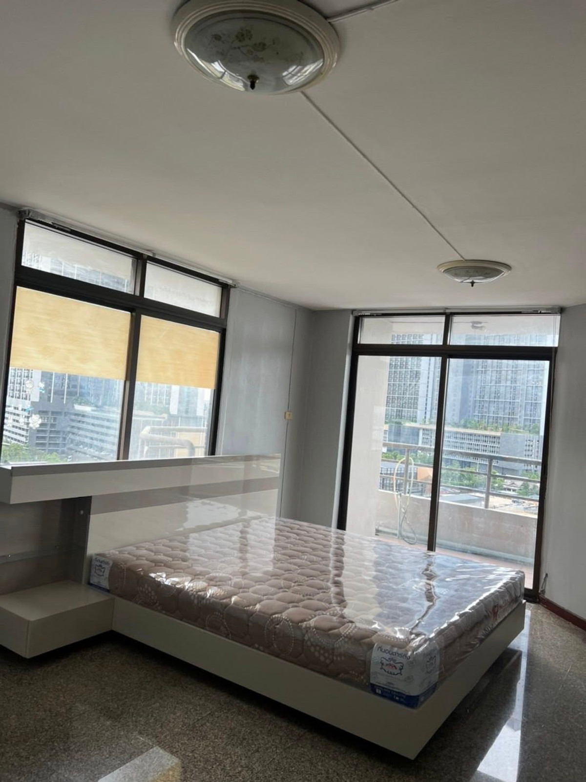 For SaleCondoNonthaburi, Bang Yai, Bangbuathong : Condo for sale, Thararin Chao Phraya, price 1.6 million baht.