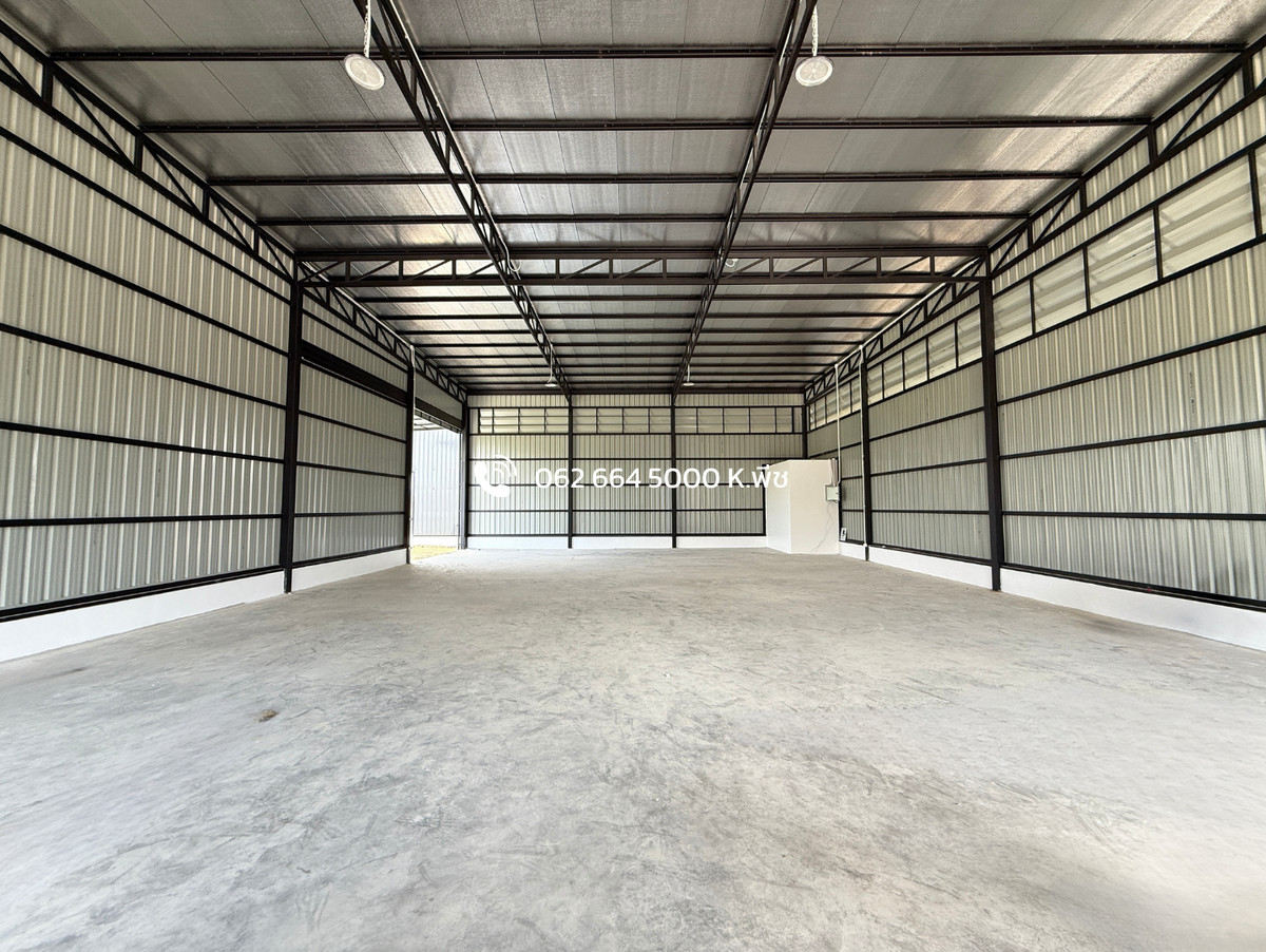 For RentWarehouseLadprao101, Happy Land, The Mall Bang Kapi : Newly built warehouse for rent 260 / 280 284.5 sq m 💥 Location Pho Kaeo / Nawamin / Lat Phrao 101 / Bang Kapi, near the expressway, convenient travel 📍