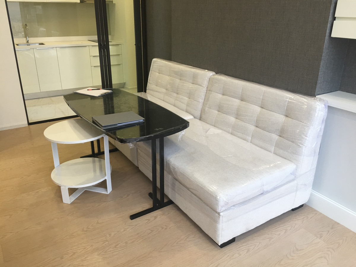 ขายคอนโดพระราม 9 เพชรบุรีตัดใหม่ RCA : ขายพร้อมผู้เช่า ห้อง Duplex เพดานสูง ทิศเหนือ คอนโดขีวาทัย-อโศก